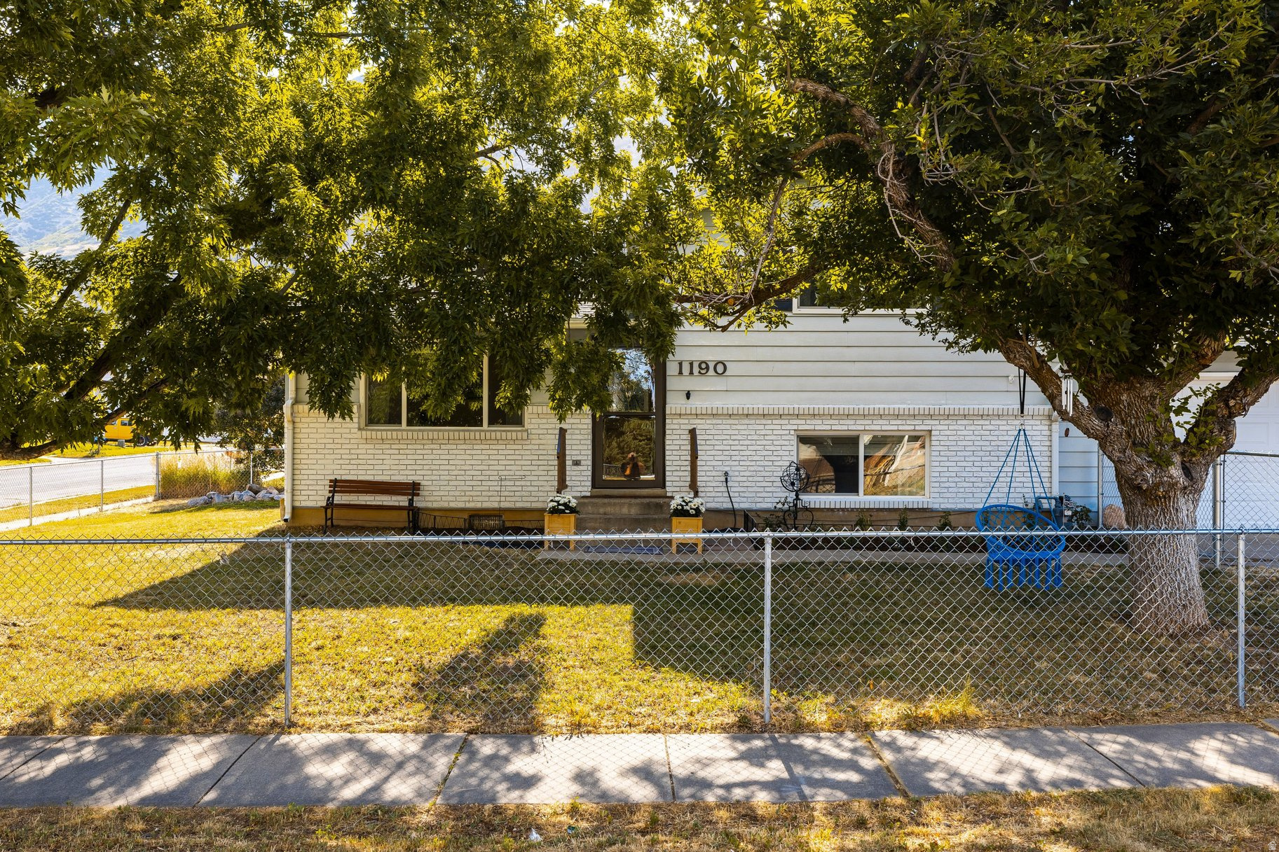 MEADOWLARK MEADOWS - Residential