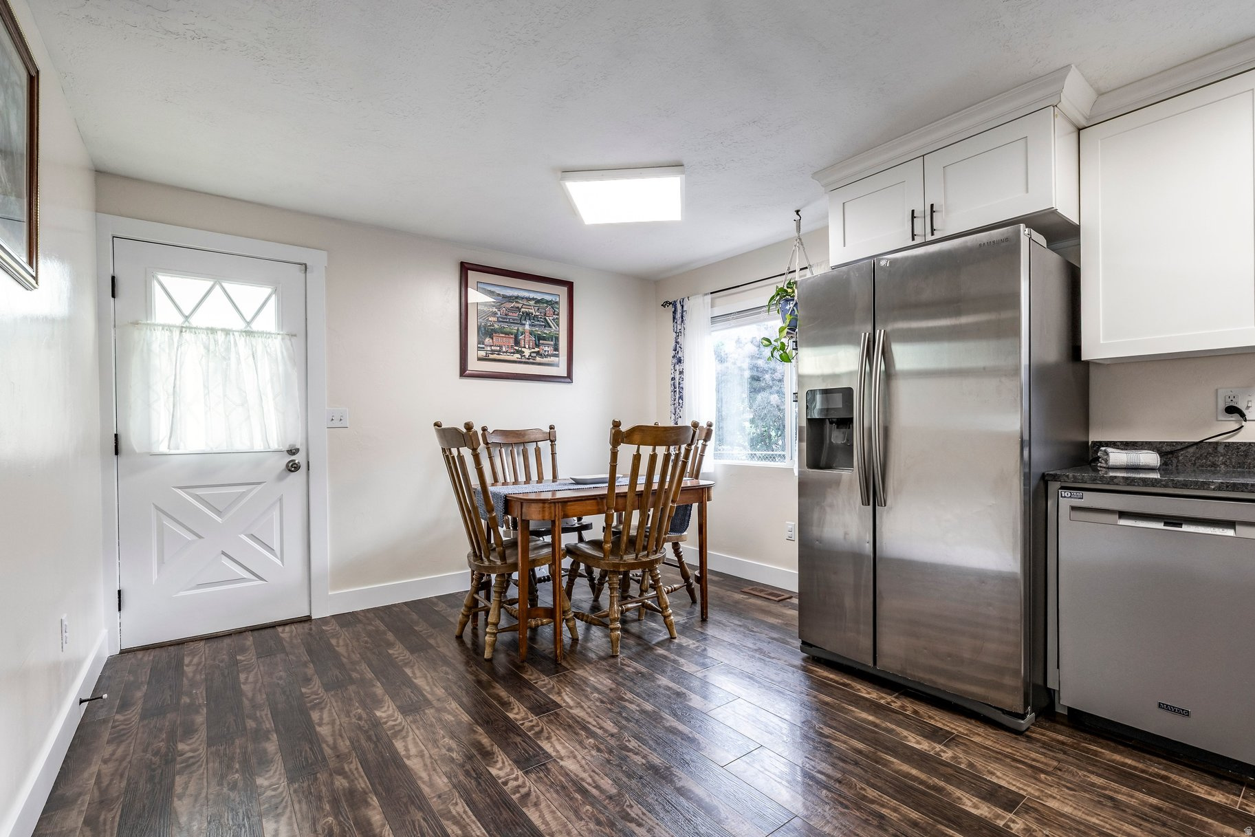 MEADOWLARK MEADOWS - Residential