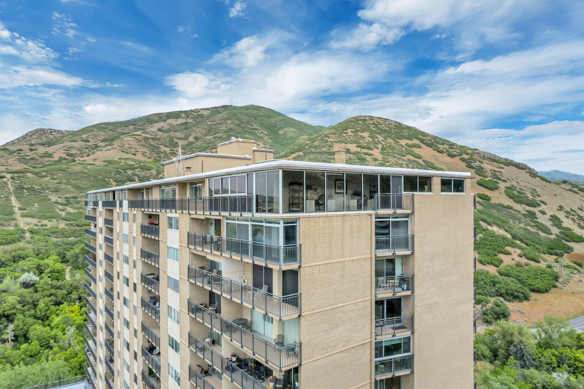 CANYON CREST - Residential