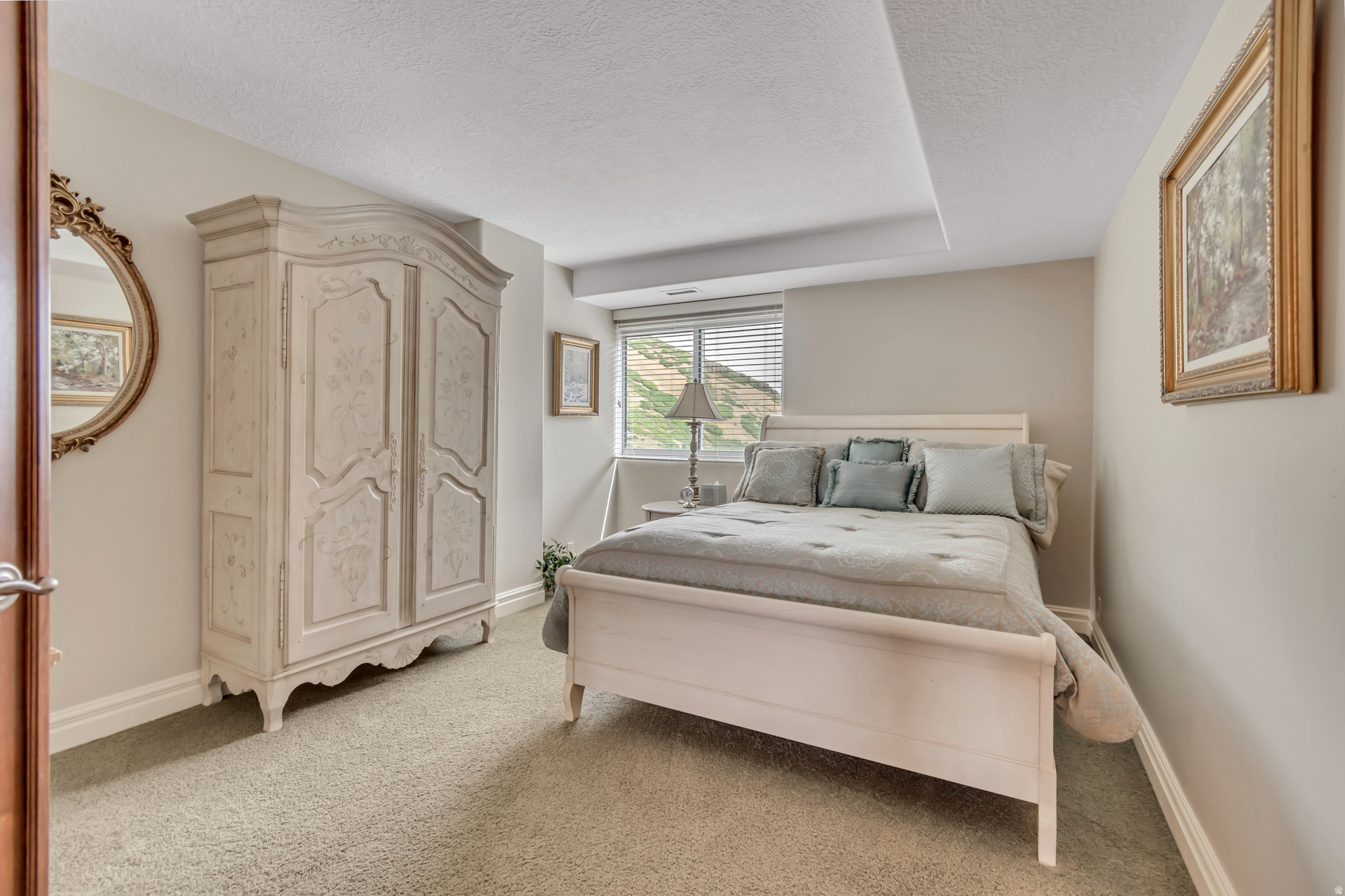 CANYON CREST - Residential