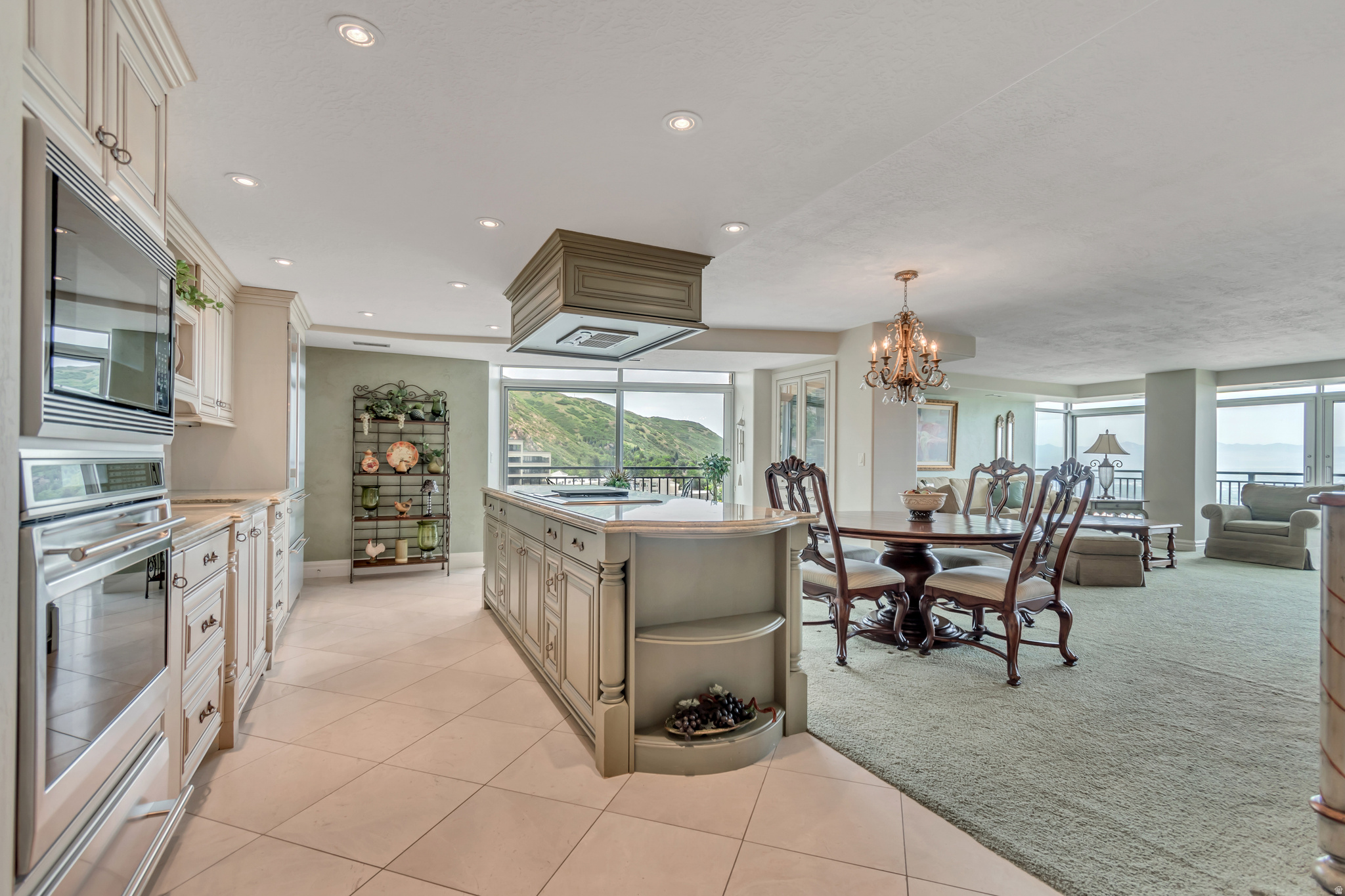 CANYON CREST - Residential