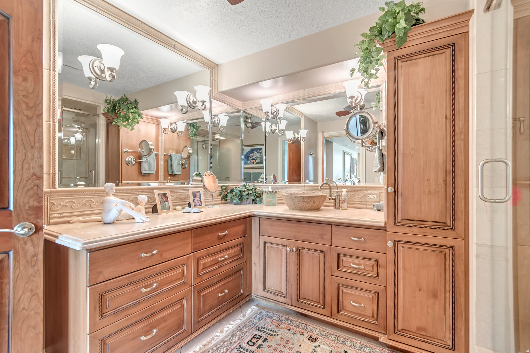 CANYON CREST - Residential