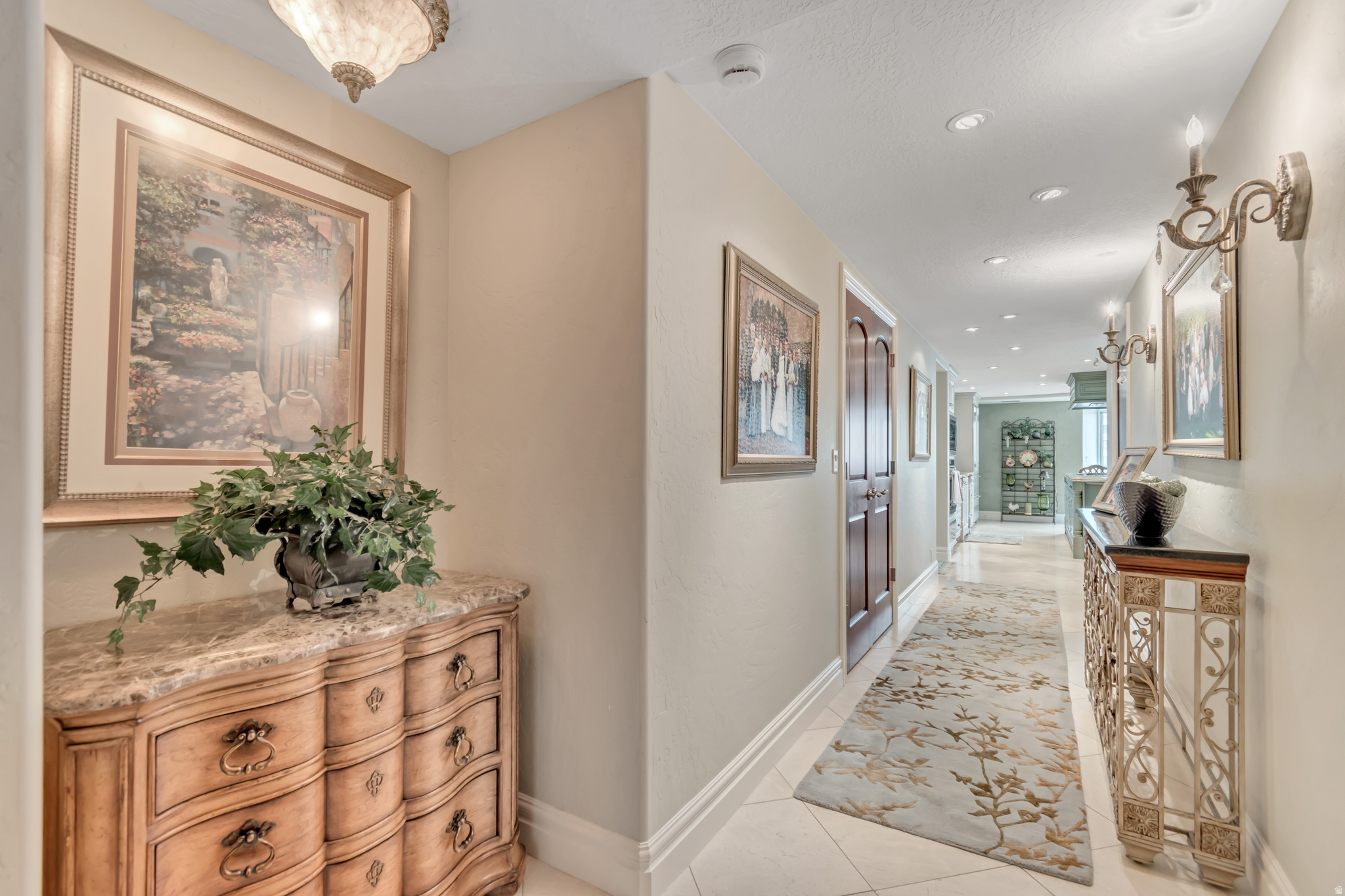 CANYON CREST - Residential