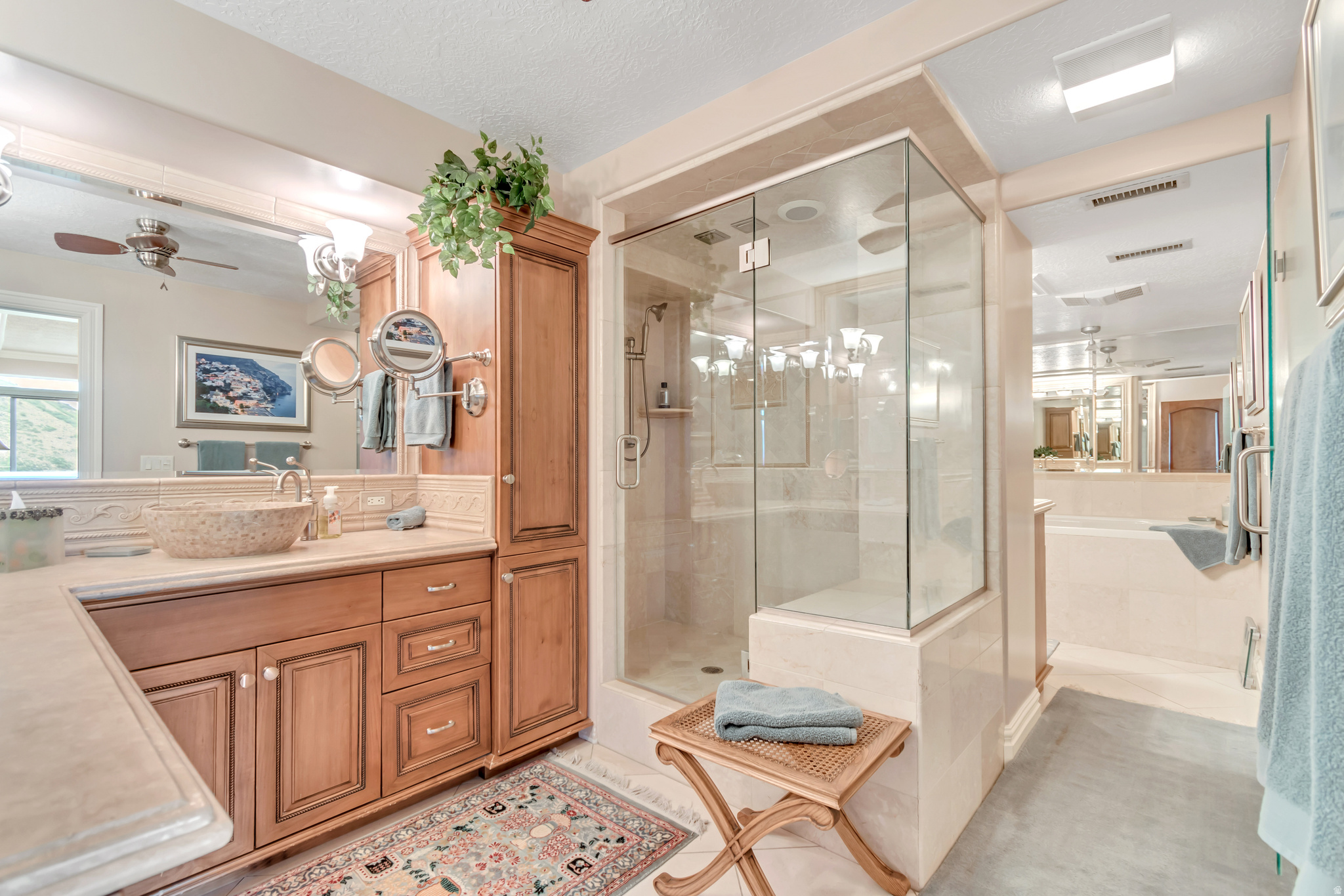 CANYON CREST - Residential