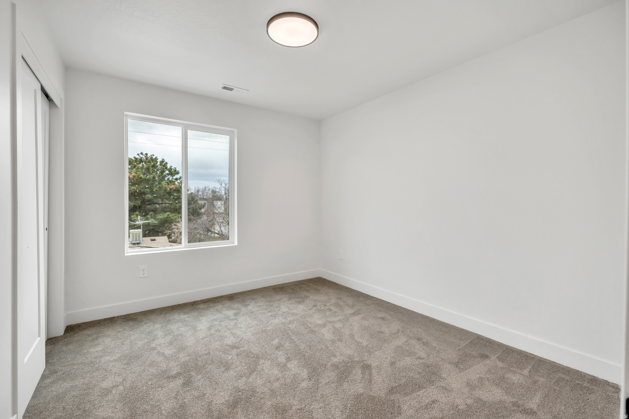 WOODHAVEN ESTATES - Residential