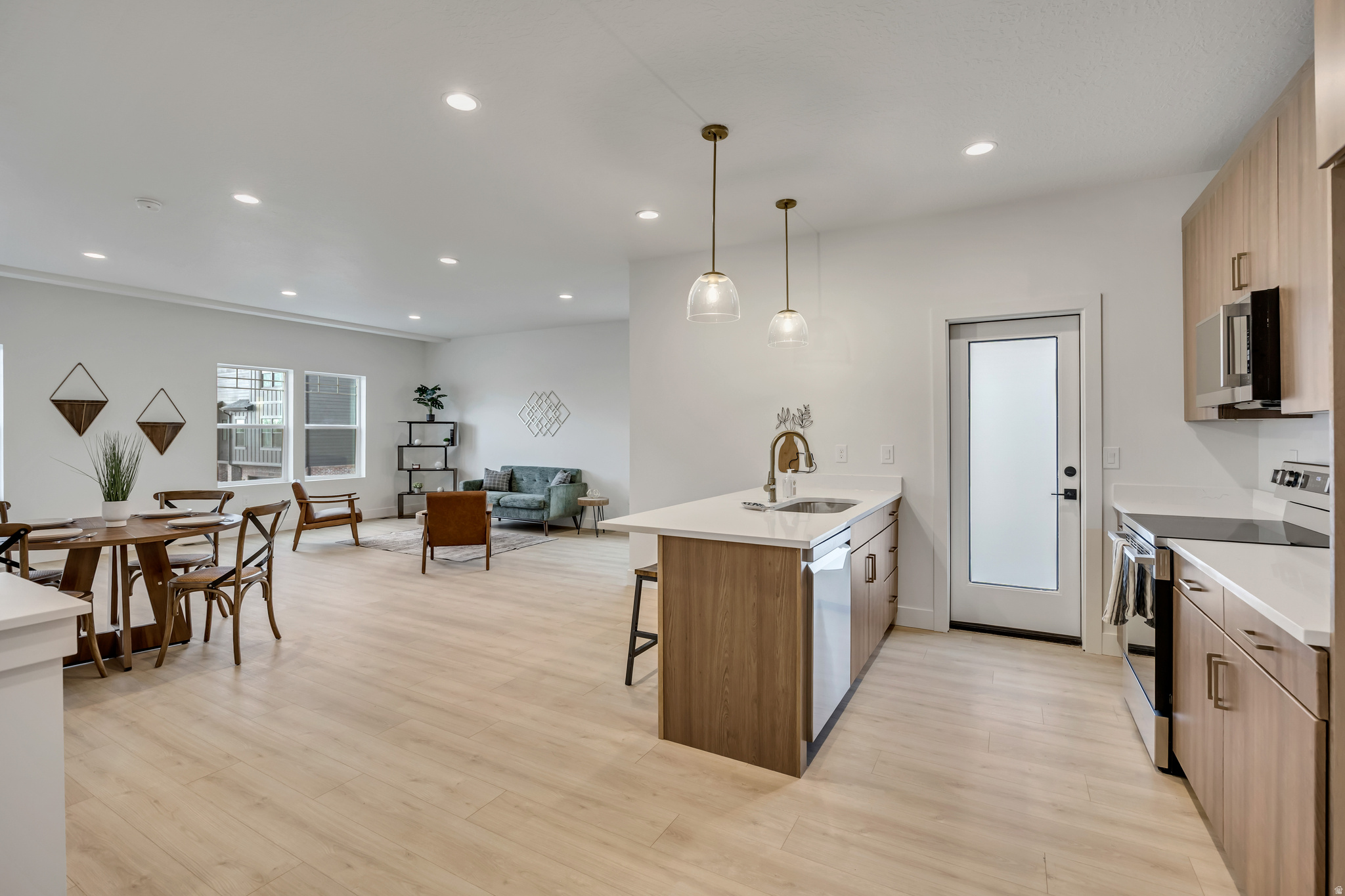 WOODHAVEN ESTATES - Residential