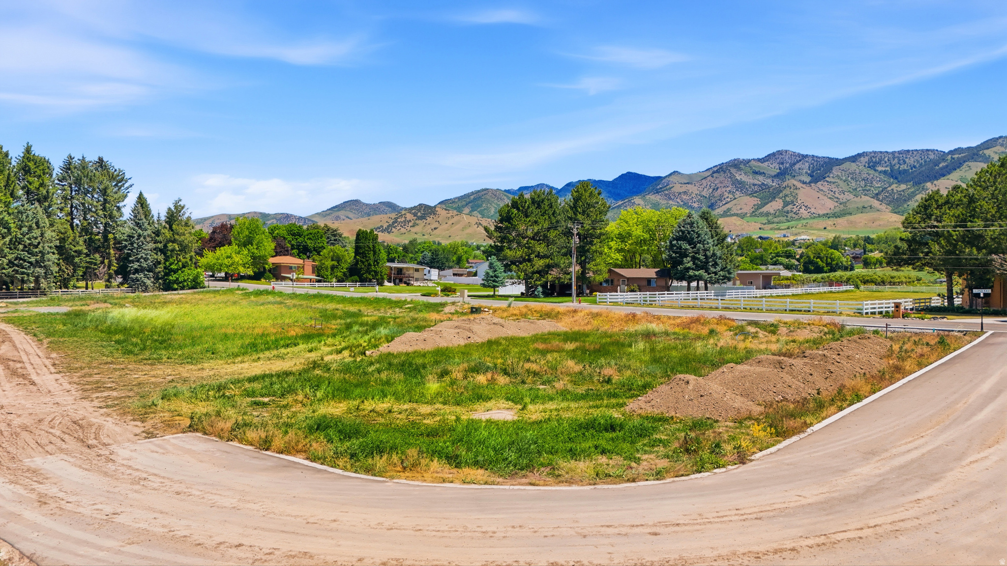 EVERGREEN ESTATES - Land