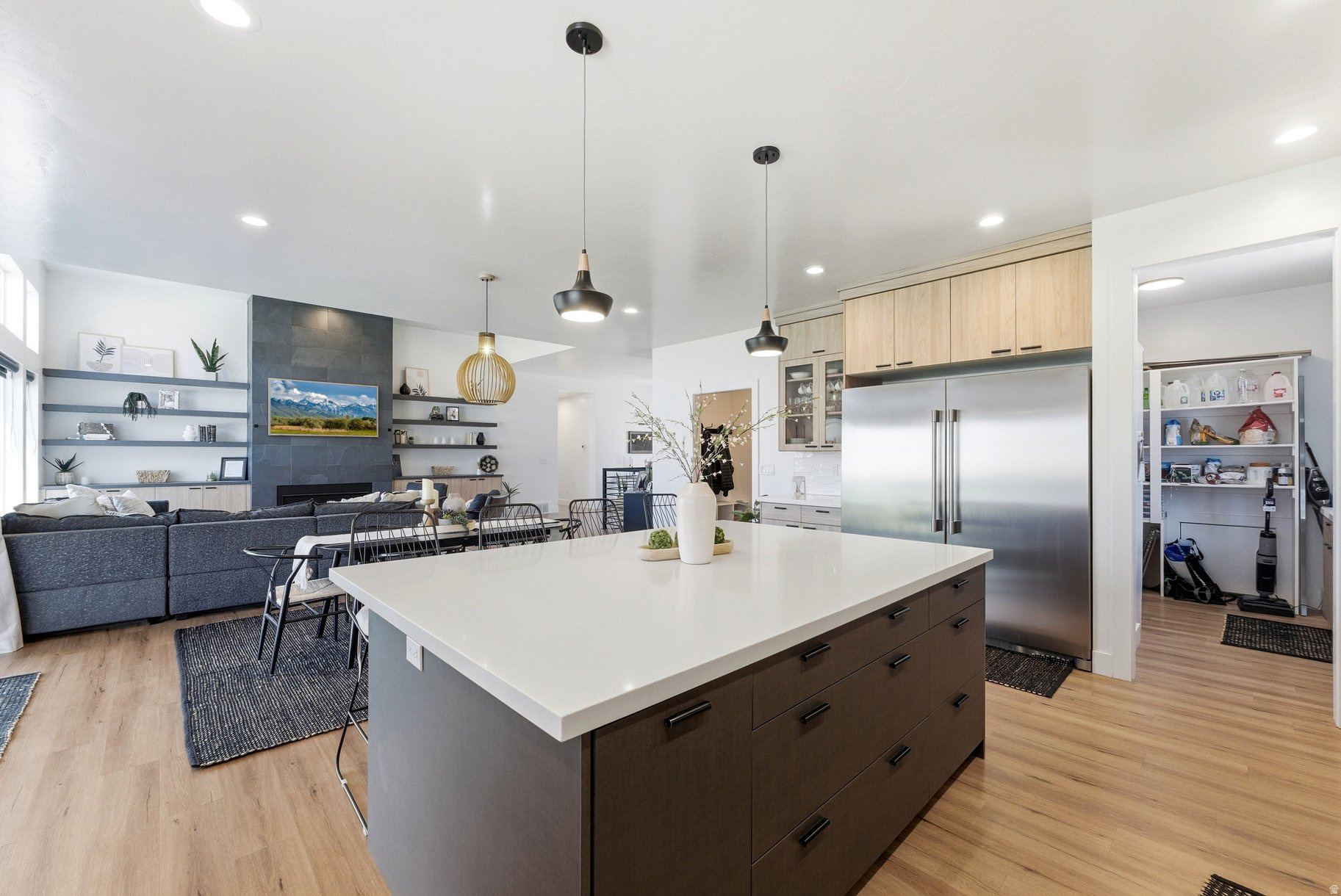 ESTATES SUBD - Residential