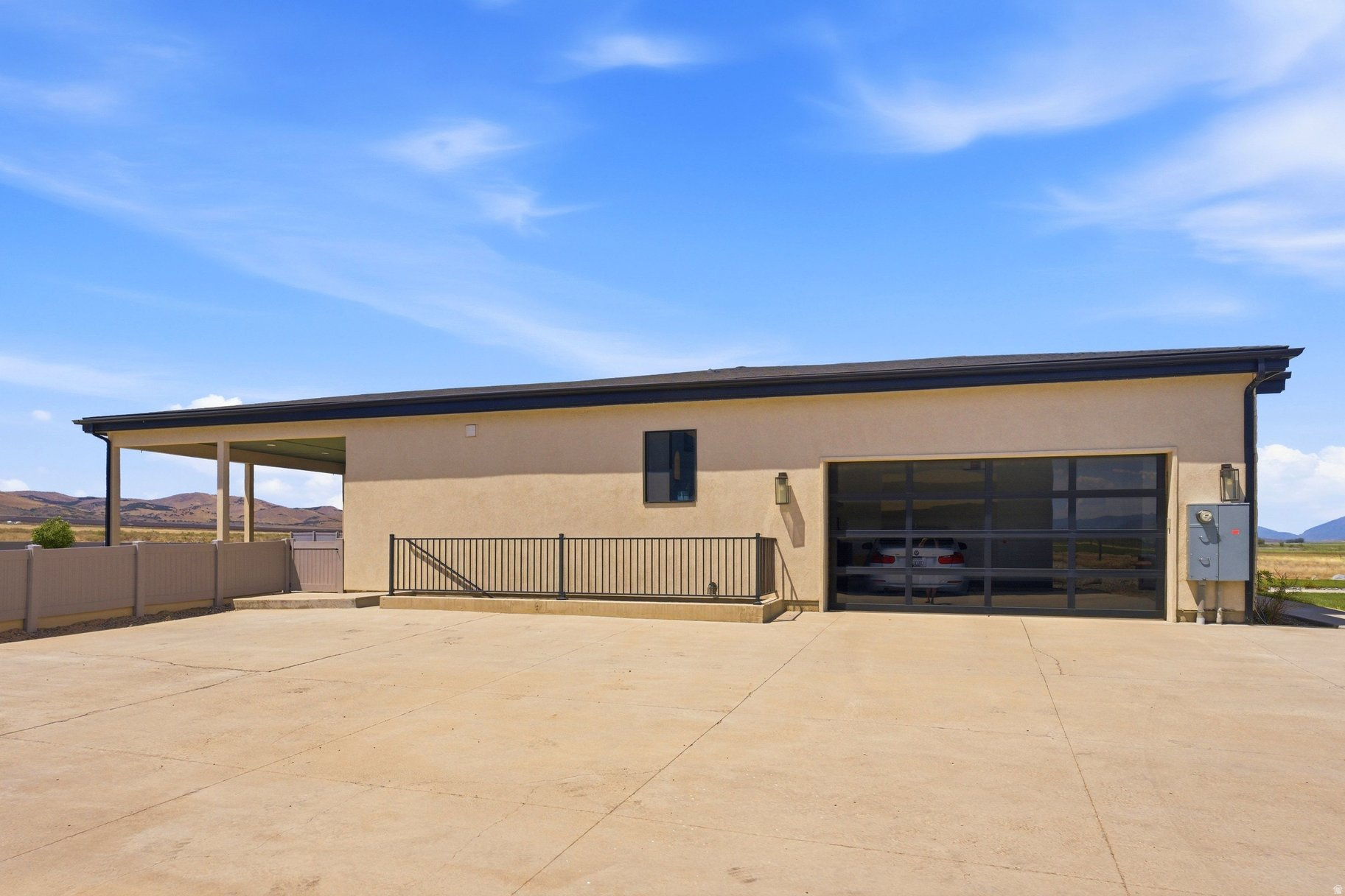 ESTATES SUBD - Residential