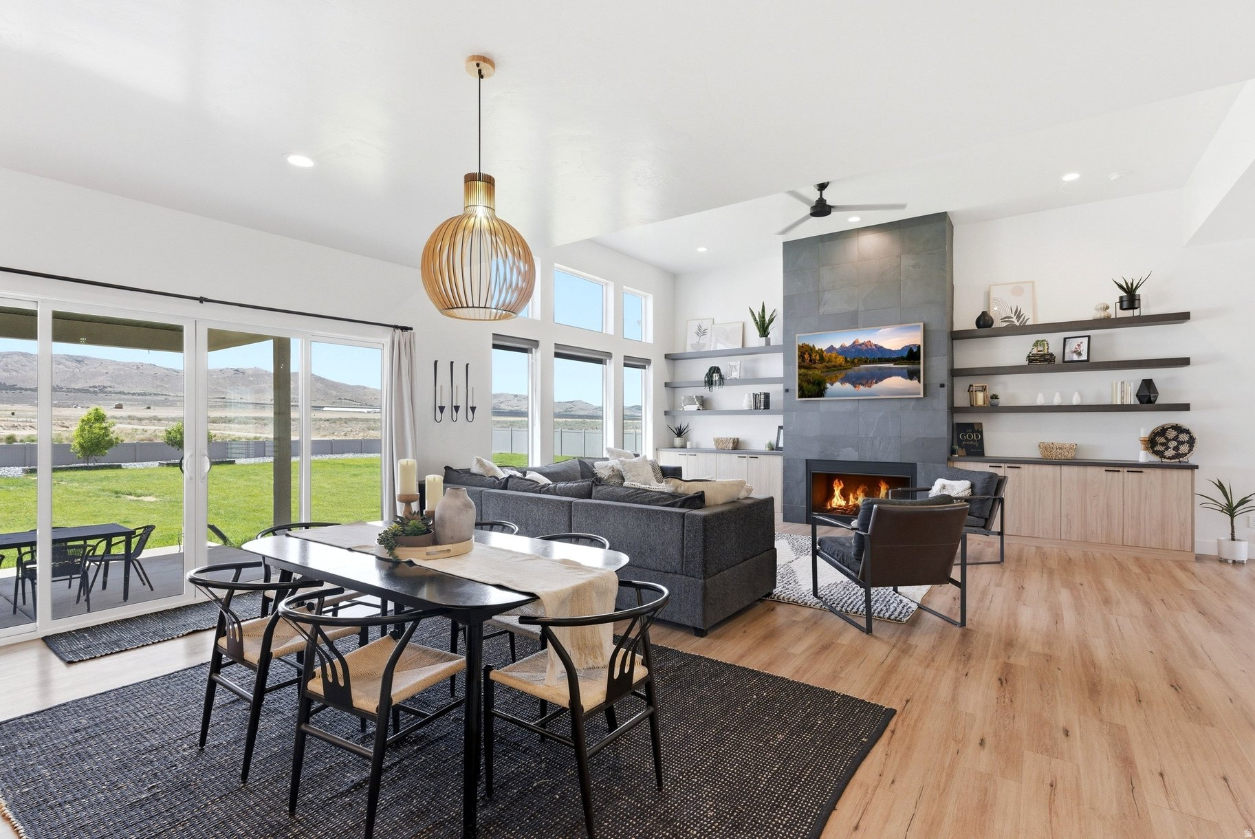 ESTATES SUBD - Residential