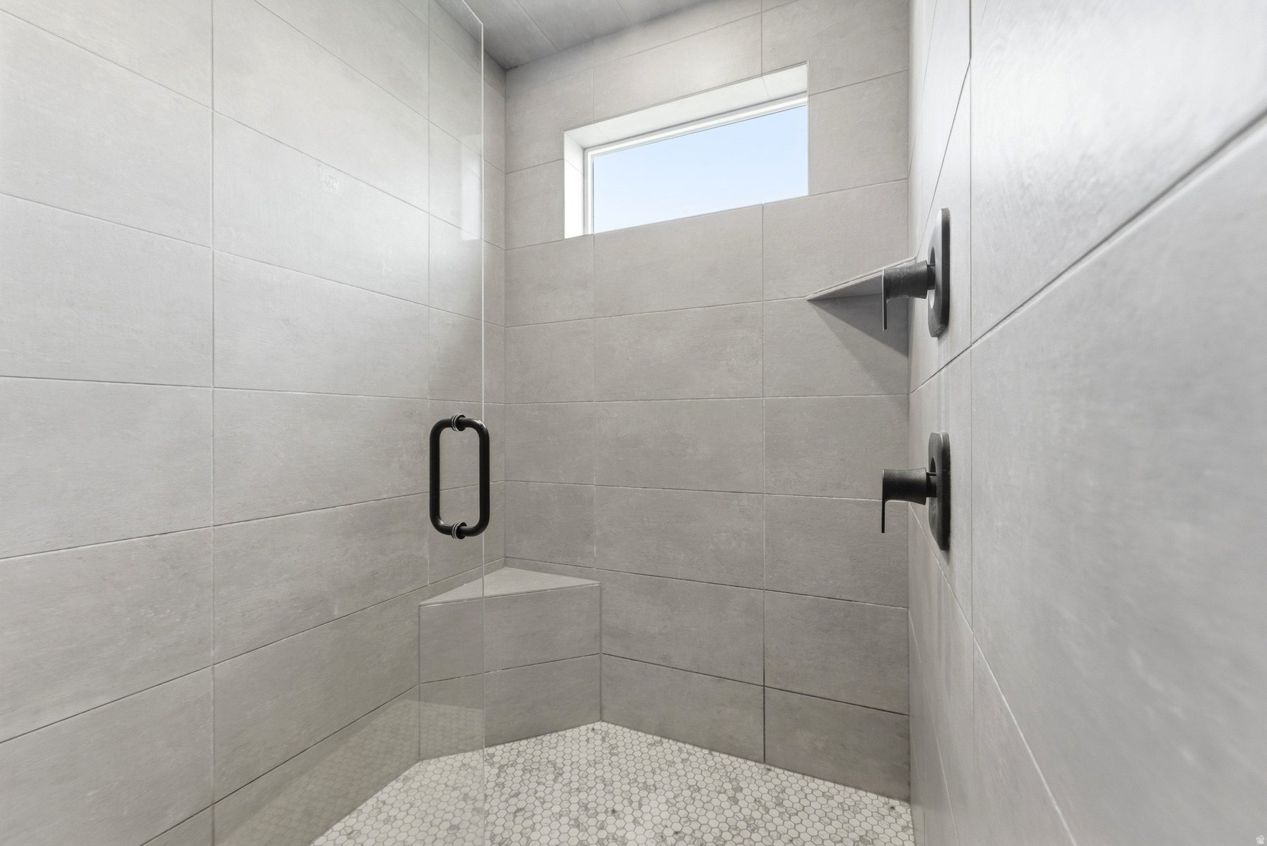 ESTATES SUBD - Residential