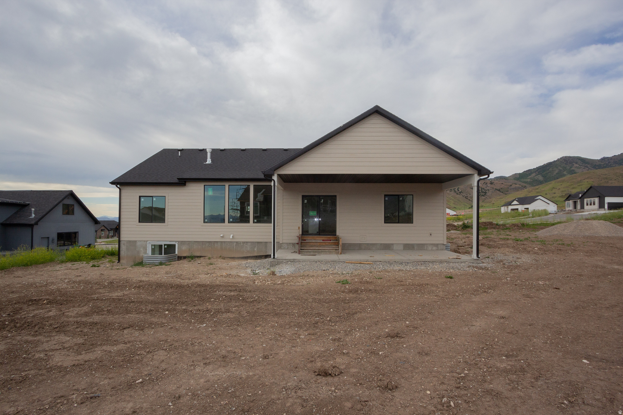 JUNIPER RIDGES - Residential