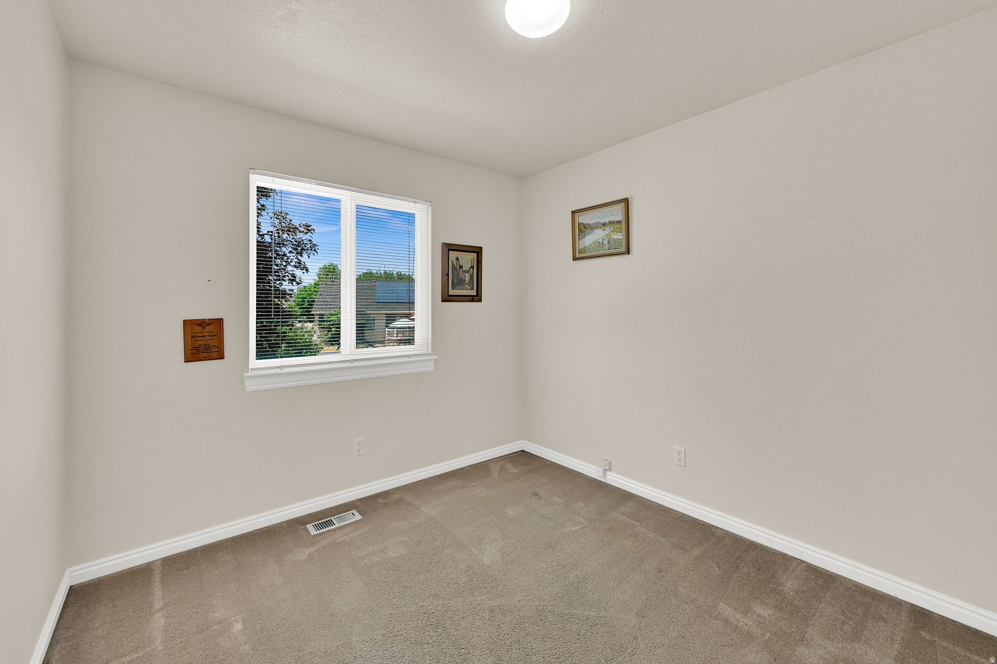 WOOD RANCH - Residential