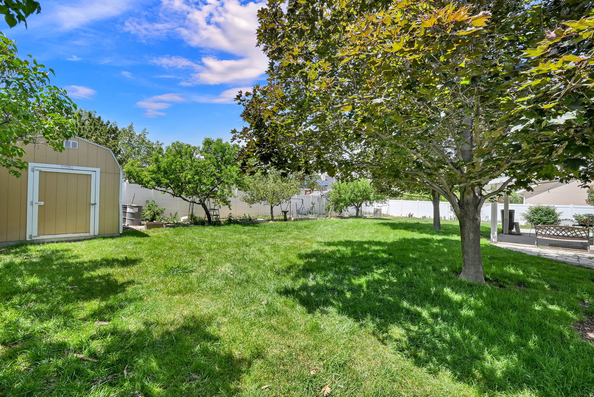 WOOD RANCH - Residential