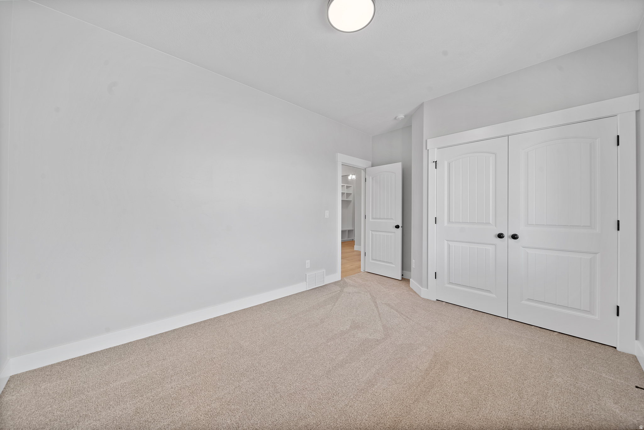HERITAGE FARMS - Residential
