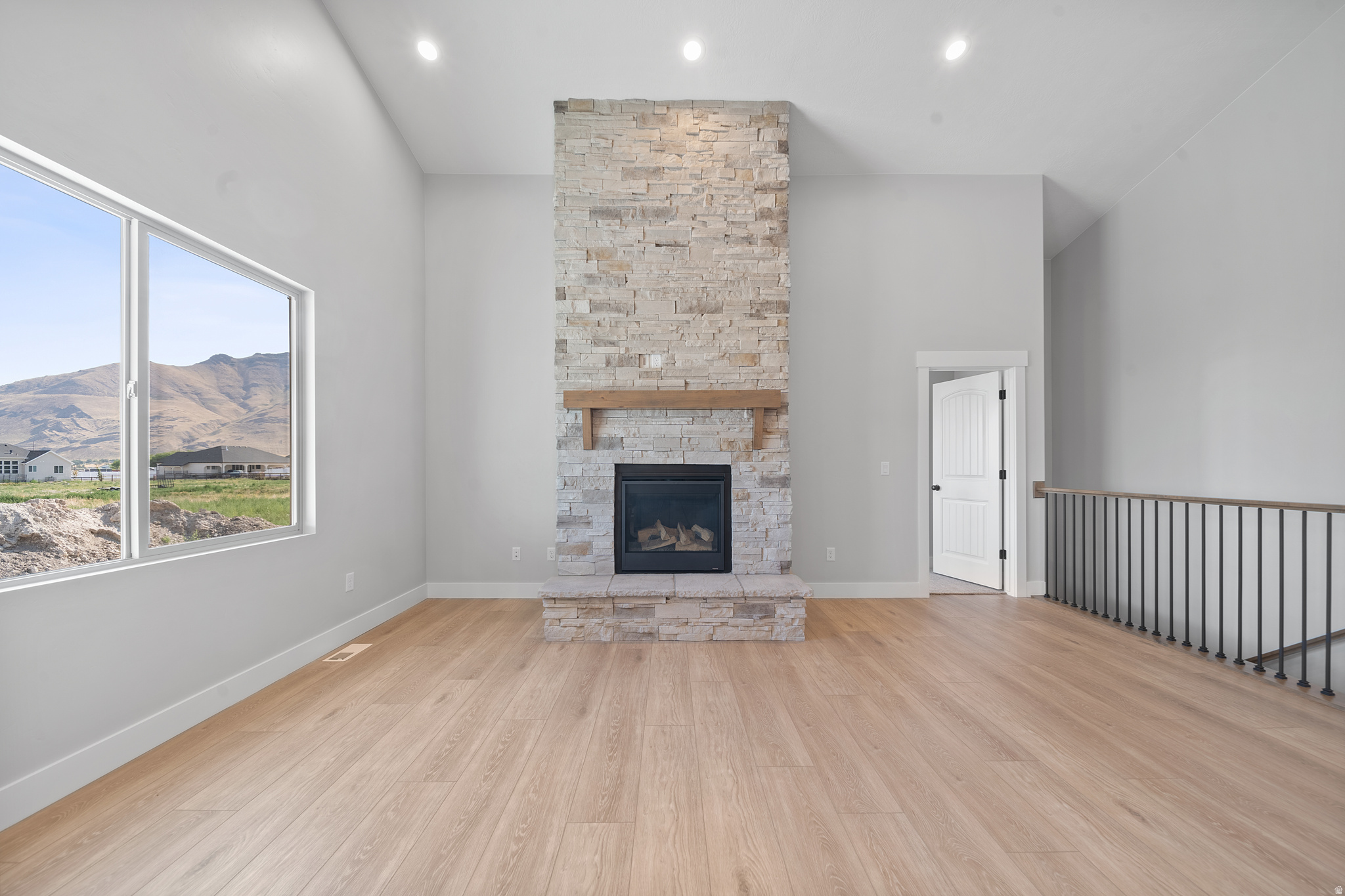 HERITAGE FARMS - Residential