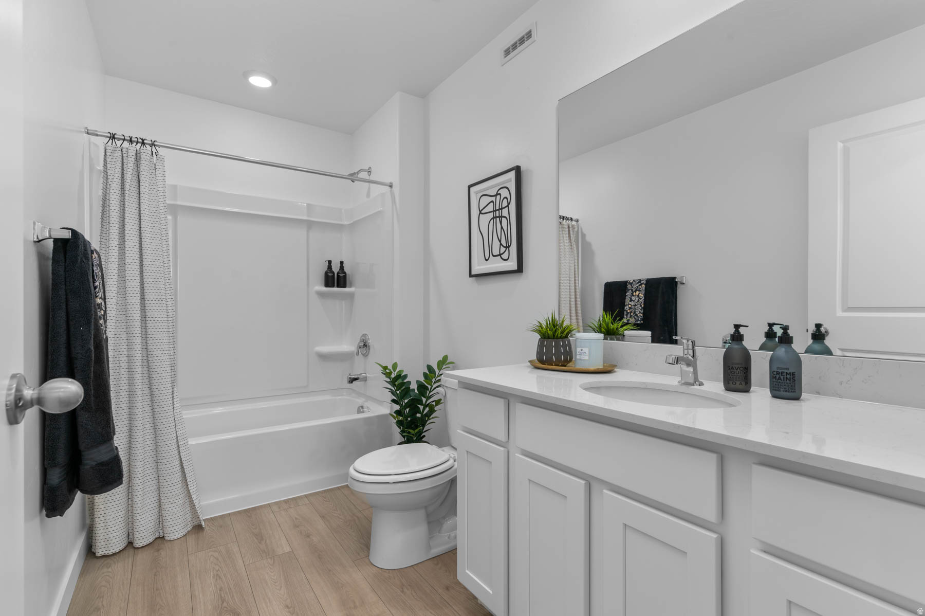INVERNESS BY D.R. HORTON - Residential