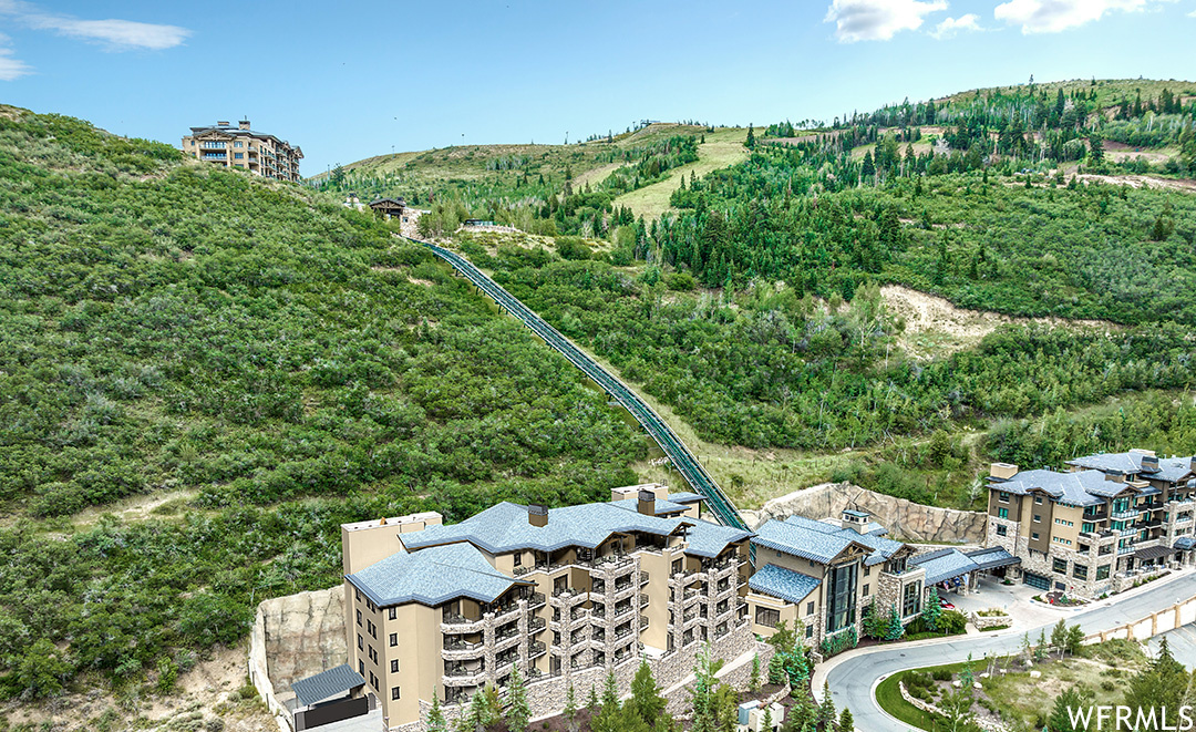 ST. REGIS DEER VALLEY RESIDENCES AT SNOW PARK! FINAL RELEASE A select offering of only 12 luxury St. Regis Deer Valley residences with iconic private on-site amenities! Uncompromising hospitality is offered in the ''boutique'' hotel setting. Brand new St. Regis Deer Valley residences feature elegant mountain modern interior design, sunny southwest views of the slopes of Deer Valley, ski valet, onsite restaurant and bar, members lounge, 3 large balconies with snow melt off the living room, heated underground parking (1 assigned and 1 unassigned while in residence).  Walk in closets and plentiful storage. All utilities included in HOA dues. Only 1.3 miles to Park City's historic main street and 35 minutes to Salt Lake City's brand-new international airport. Complementary hotel transportation up to 5 miles. Access to all St. Regis amenities including restaurants, shops, pool, fitness, ski valet, concierge, room service etc.