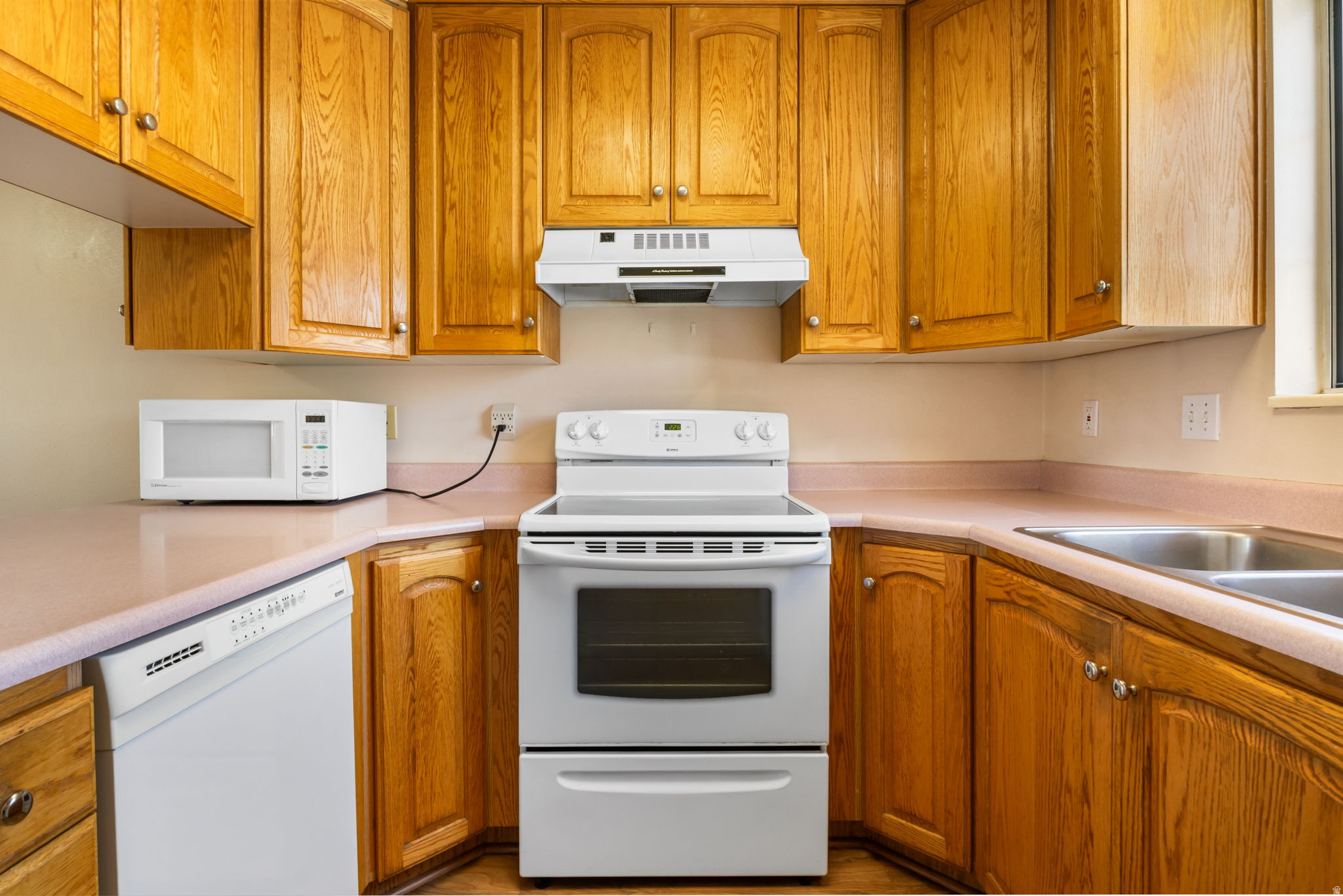 COPPERFIELD SQUARE CONDO - Residential
