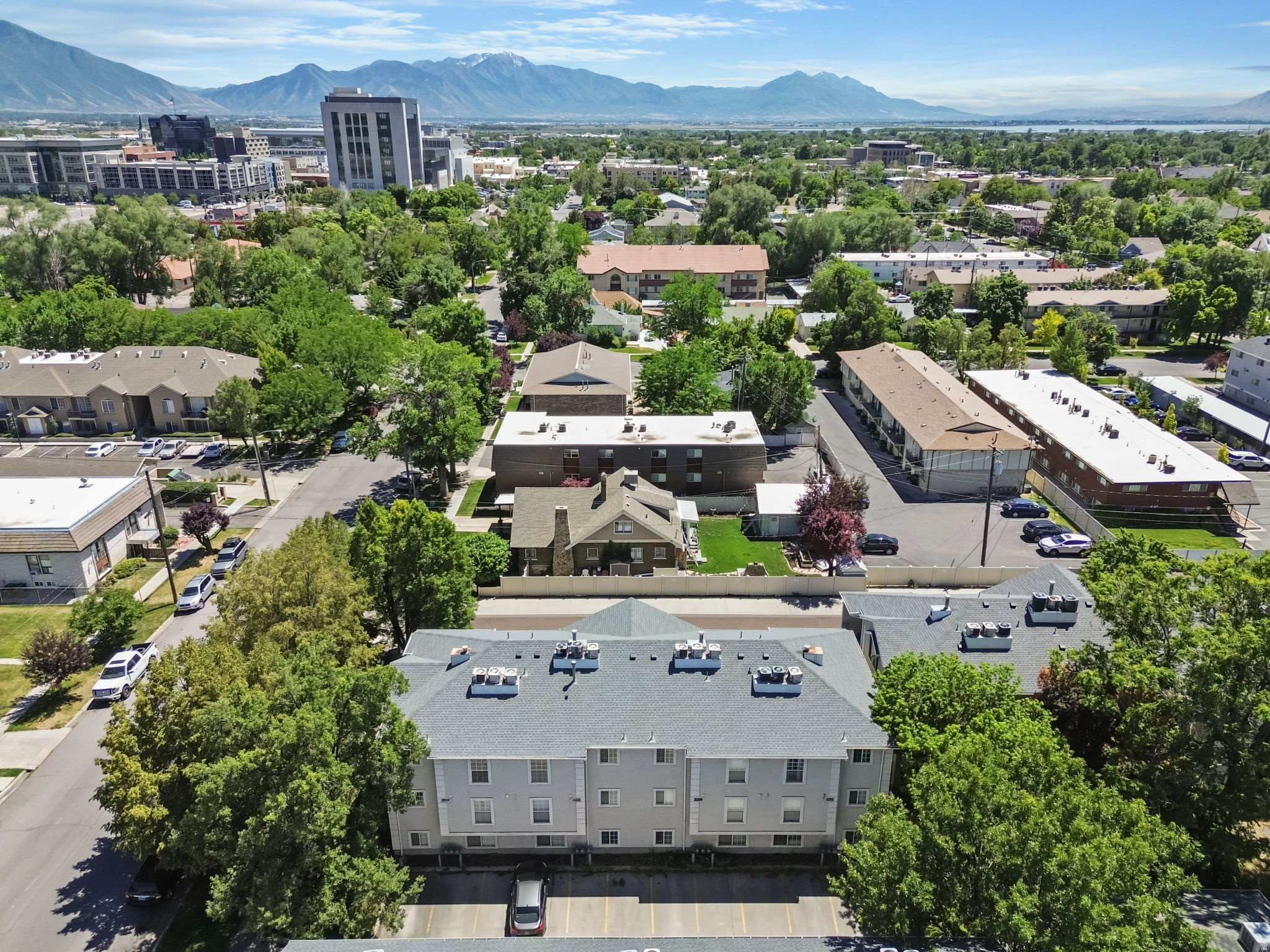 COPPERFIELD SQUARE CONDO - Residential