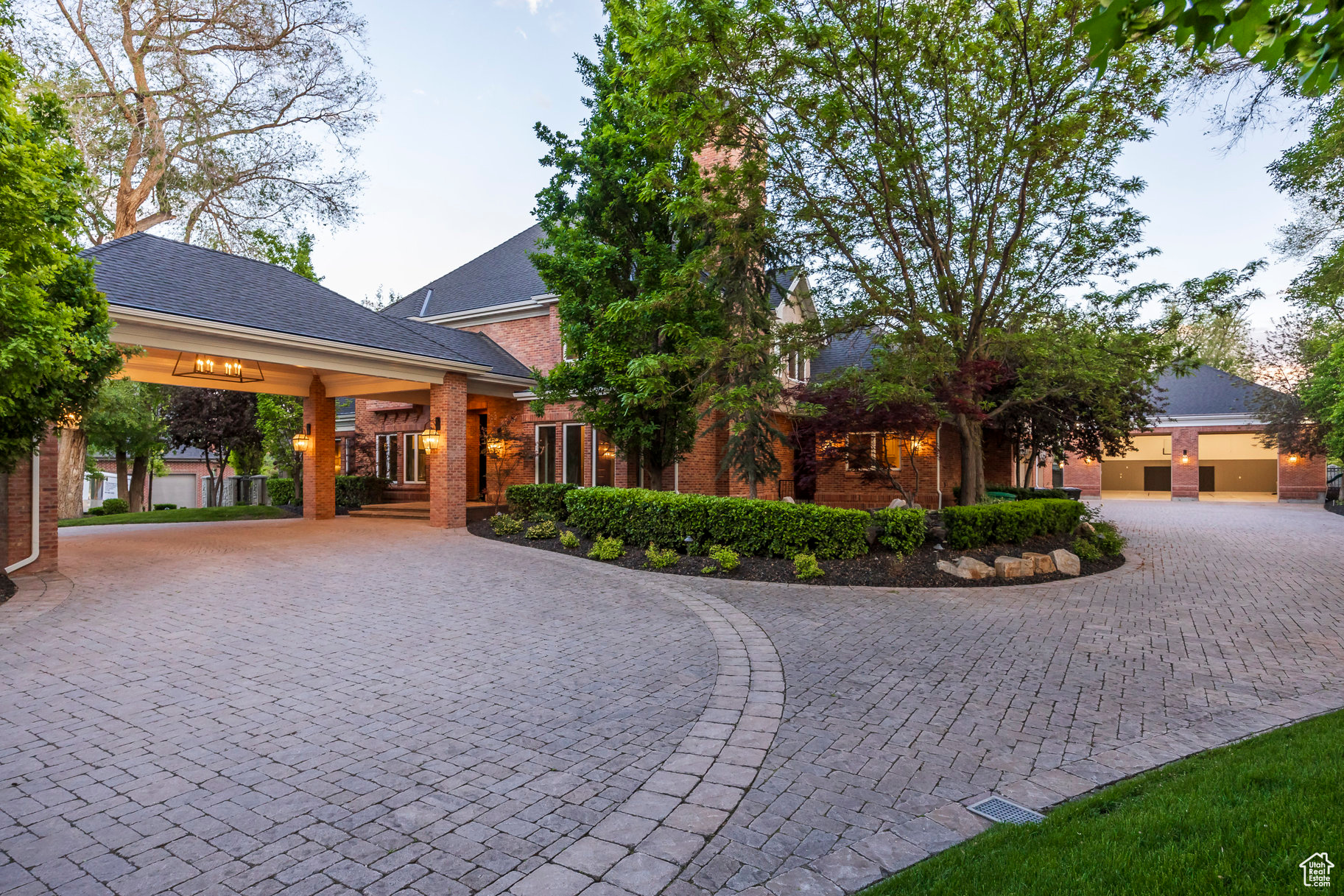 GROVE PARK HOA - Residential