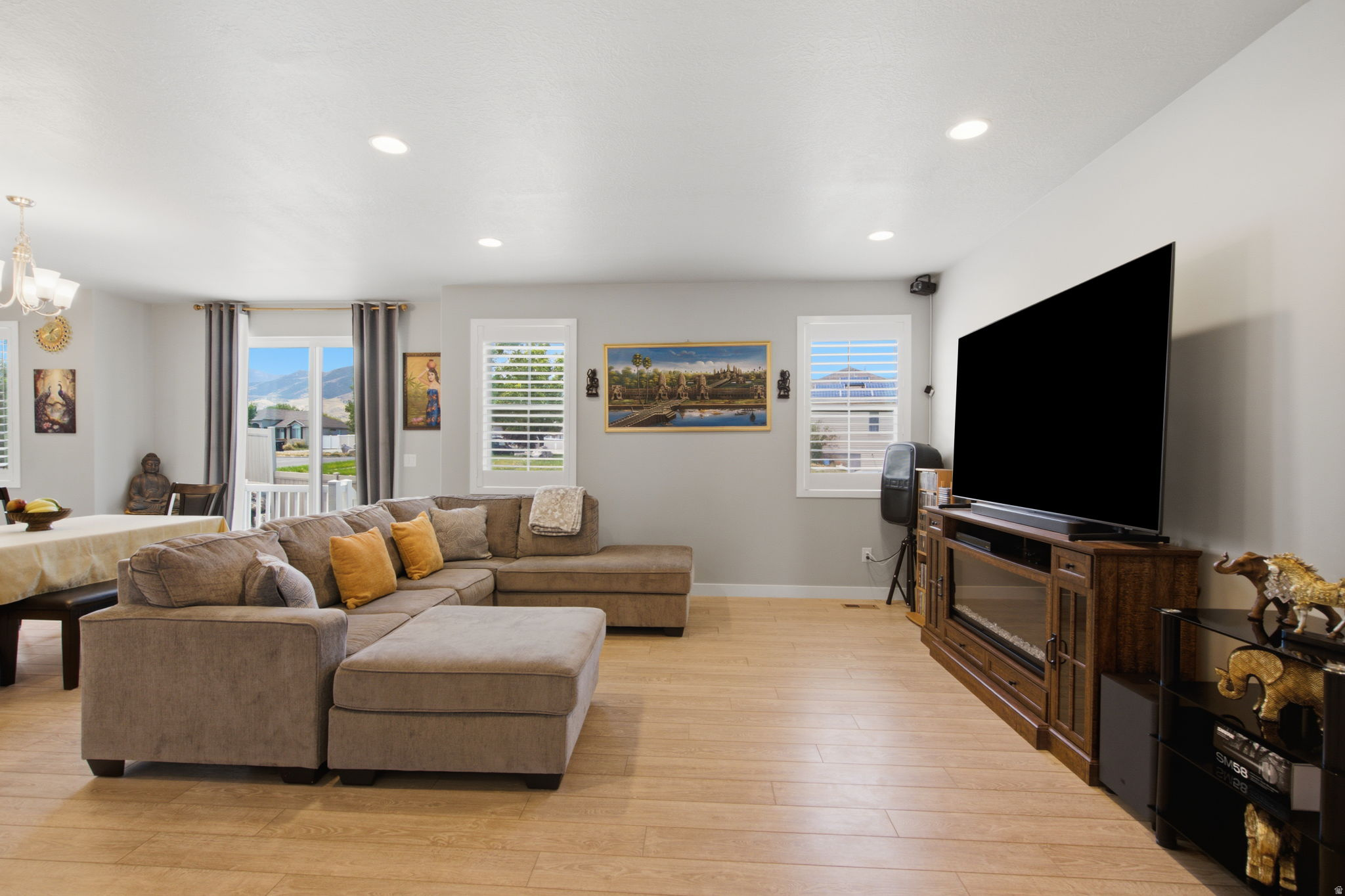 GABLERS GROVE - Residential