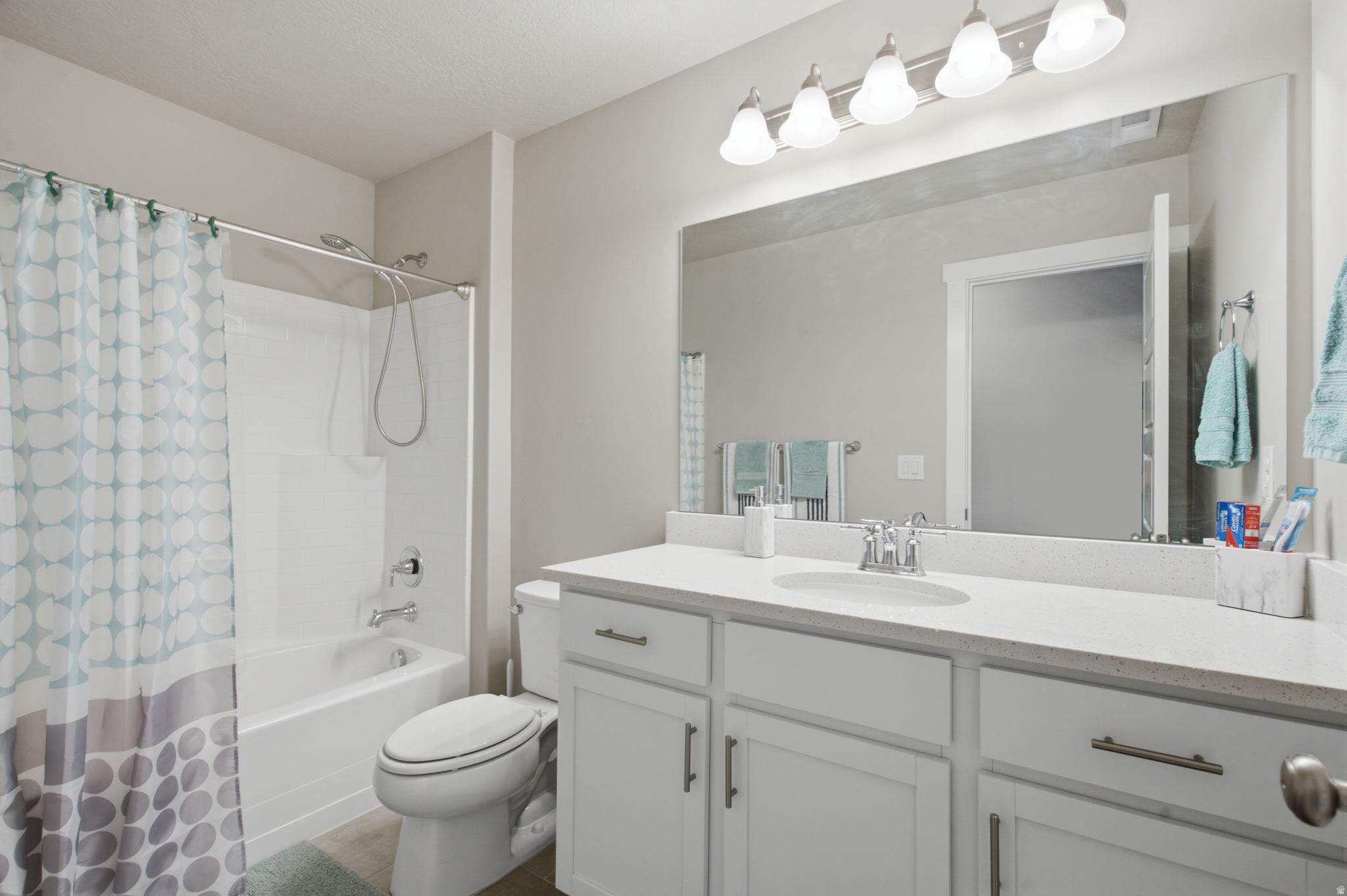 GABLERS GROVE - Residential
