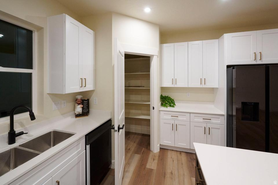 CHELSEY - Residential
