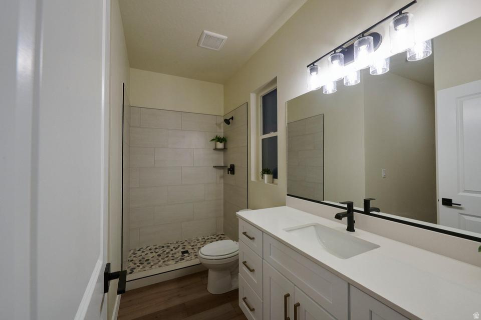 CHELSEY - Residential