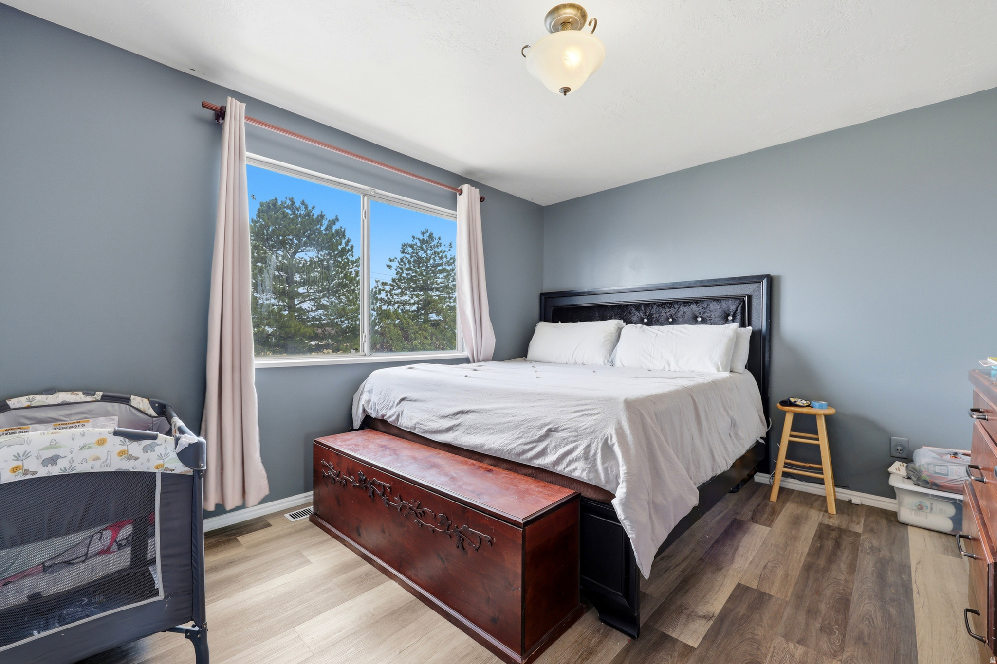 SUNCREST - Residential