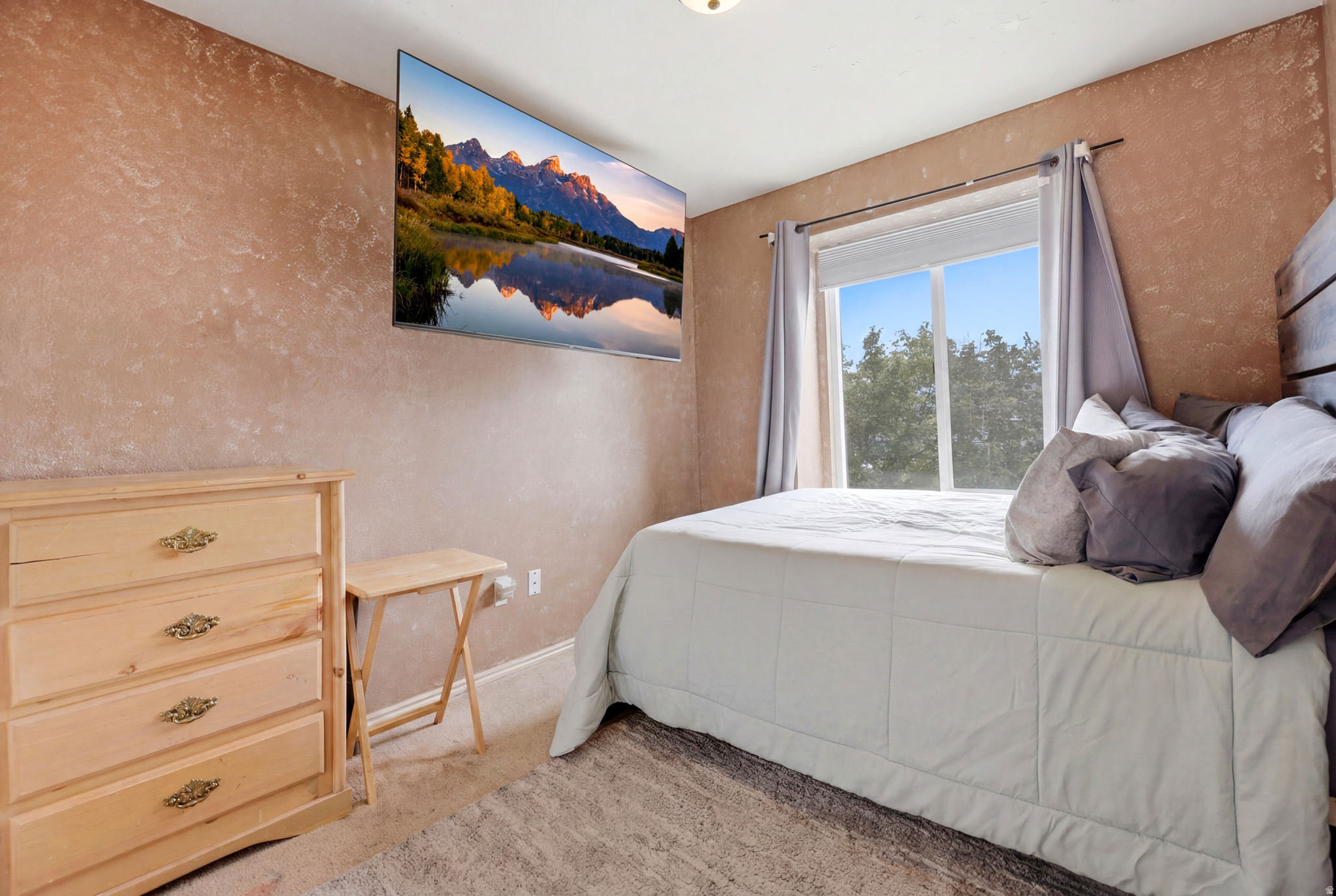 SUNCREST - Residential