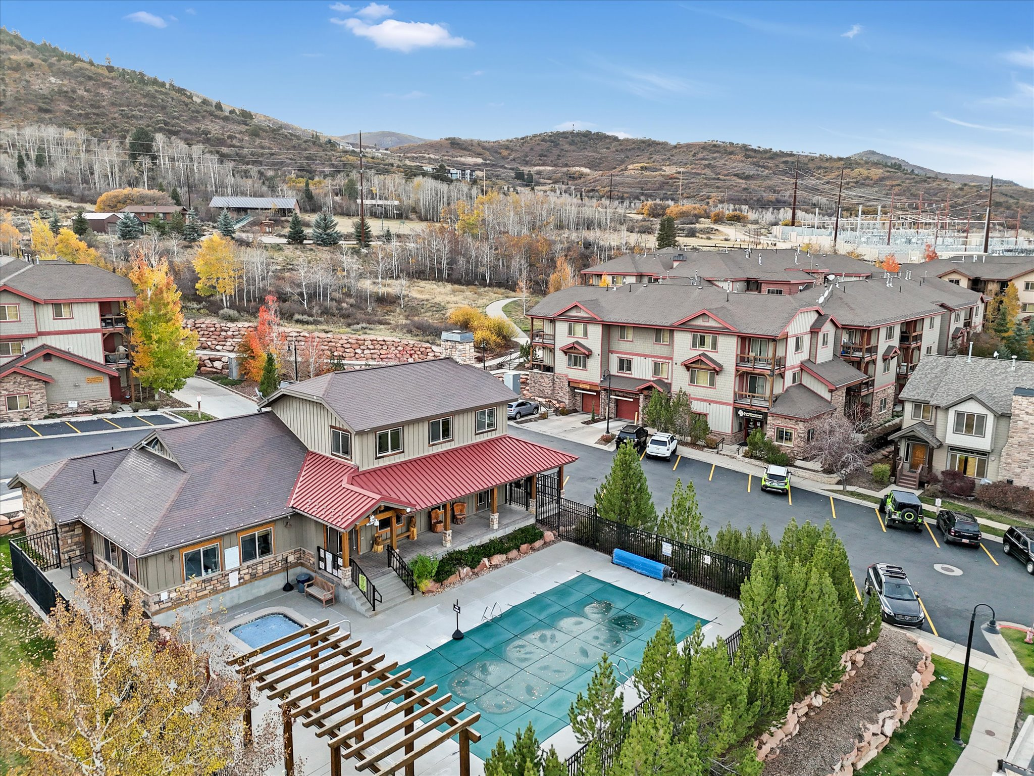 BEAR HOLLOW VILLAGE - Residential