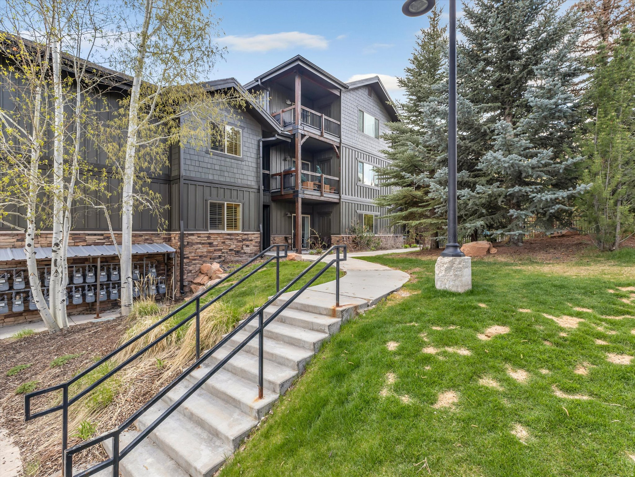 BEAR HOLLOW VILLAGE - Residential