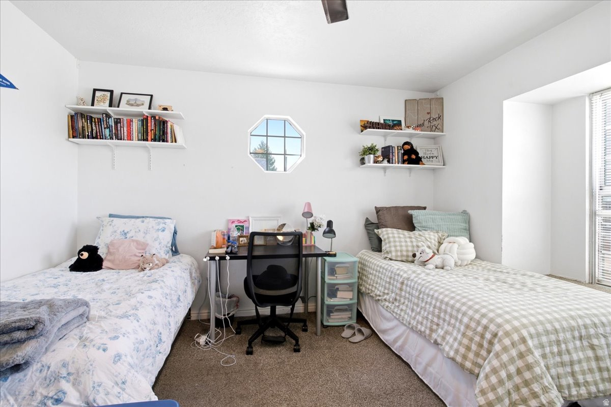 CHATHAM TOWNE CONDOMINIUMS - Residential