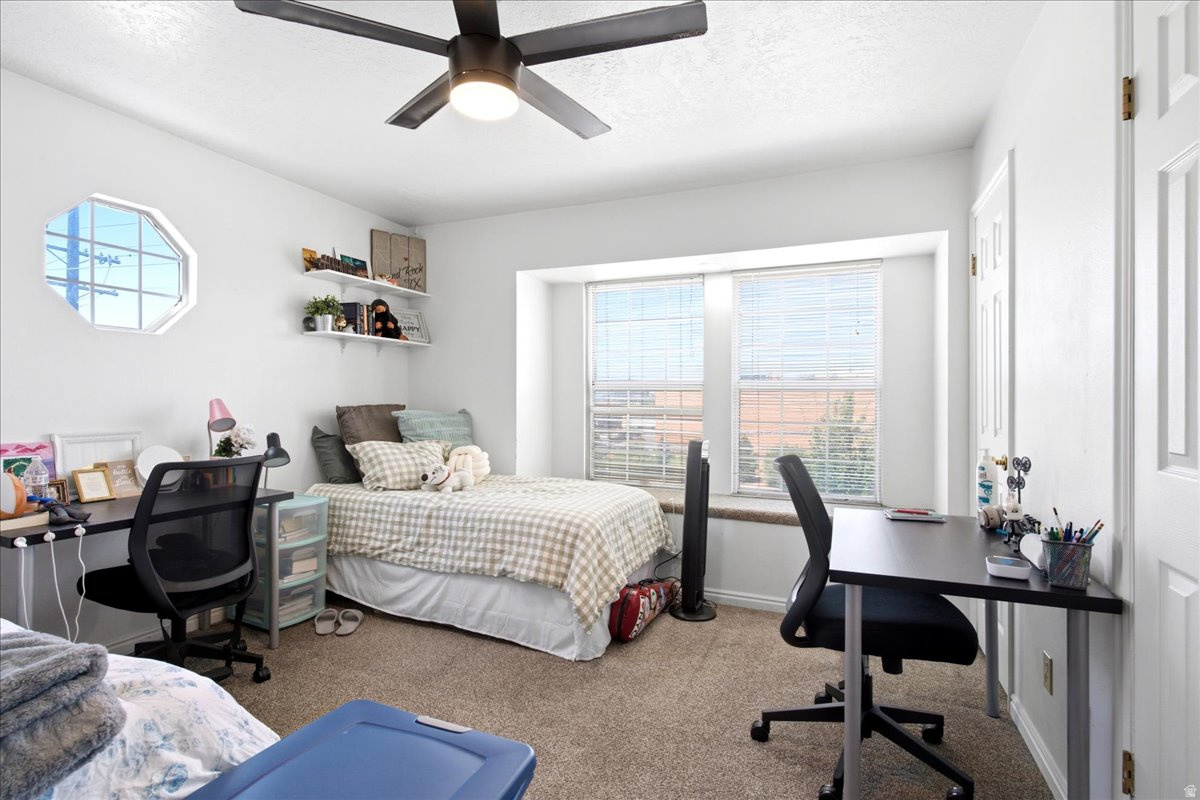 CHATHAM TOWNE CONDOMINIUMS - Residential