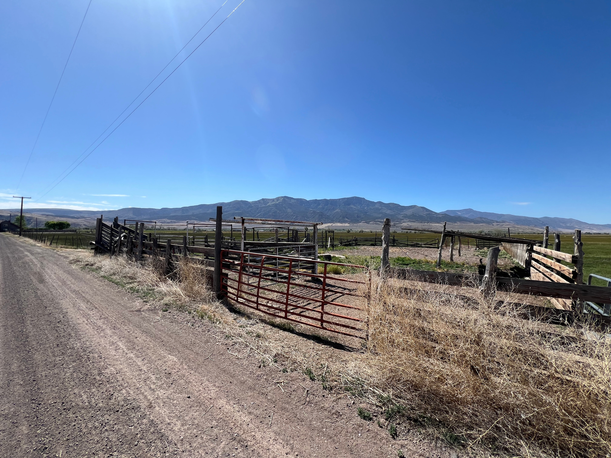25.45 acres of pasture ground primarily used for grazing cattle. Conveniently located southeast of Richfield and east of the county shed. Ideal for agricultural or grazing use. No water rights or water shares included with the sale.