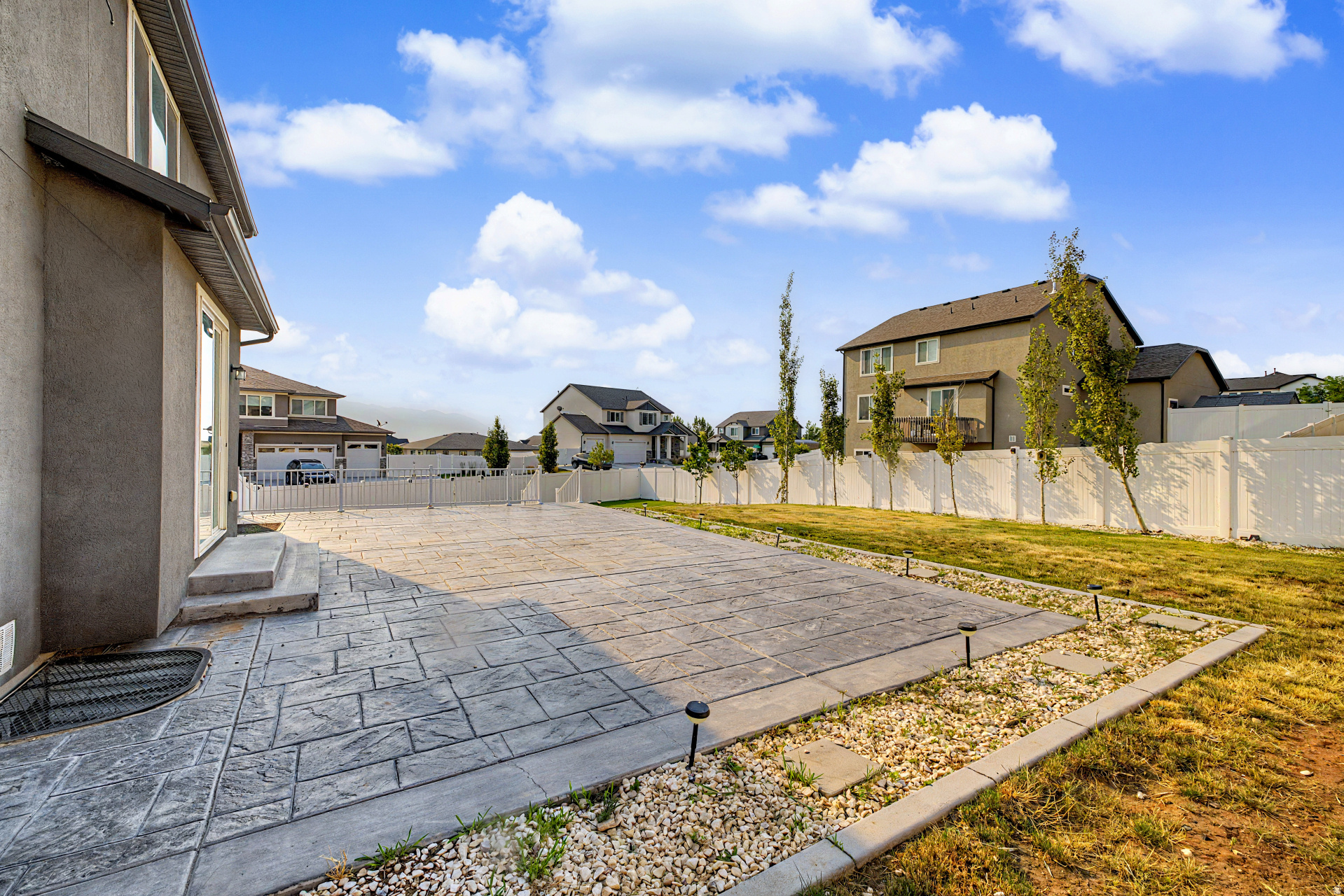 HERON HILLS SUB - Residential