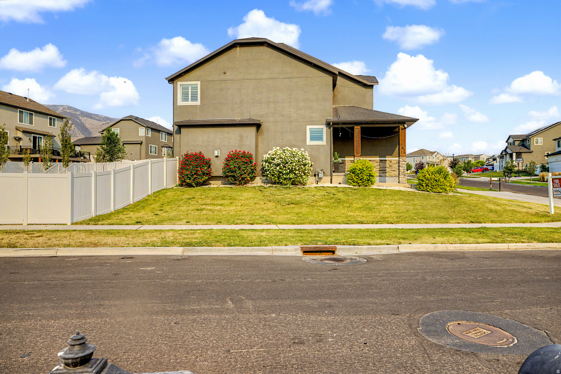 HERON HILLS SUB - Residential