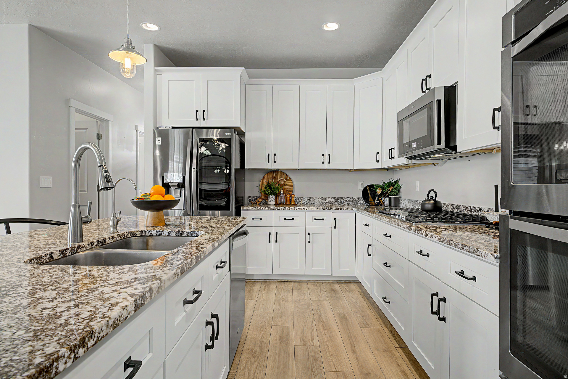 HERON HILLS SUB - Residential
