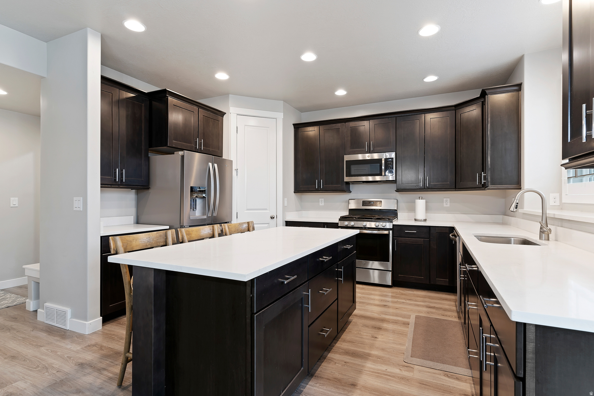 COUNTRY FIELDS 112 - Residential