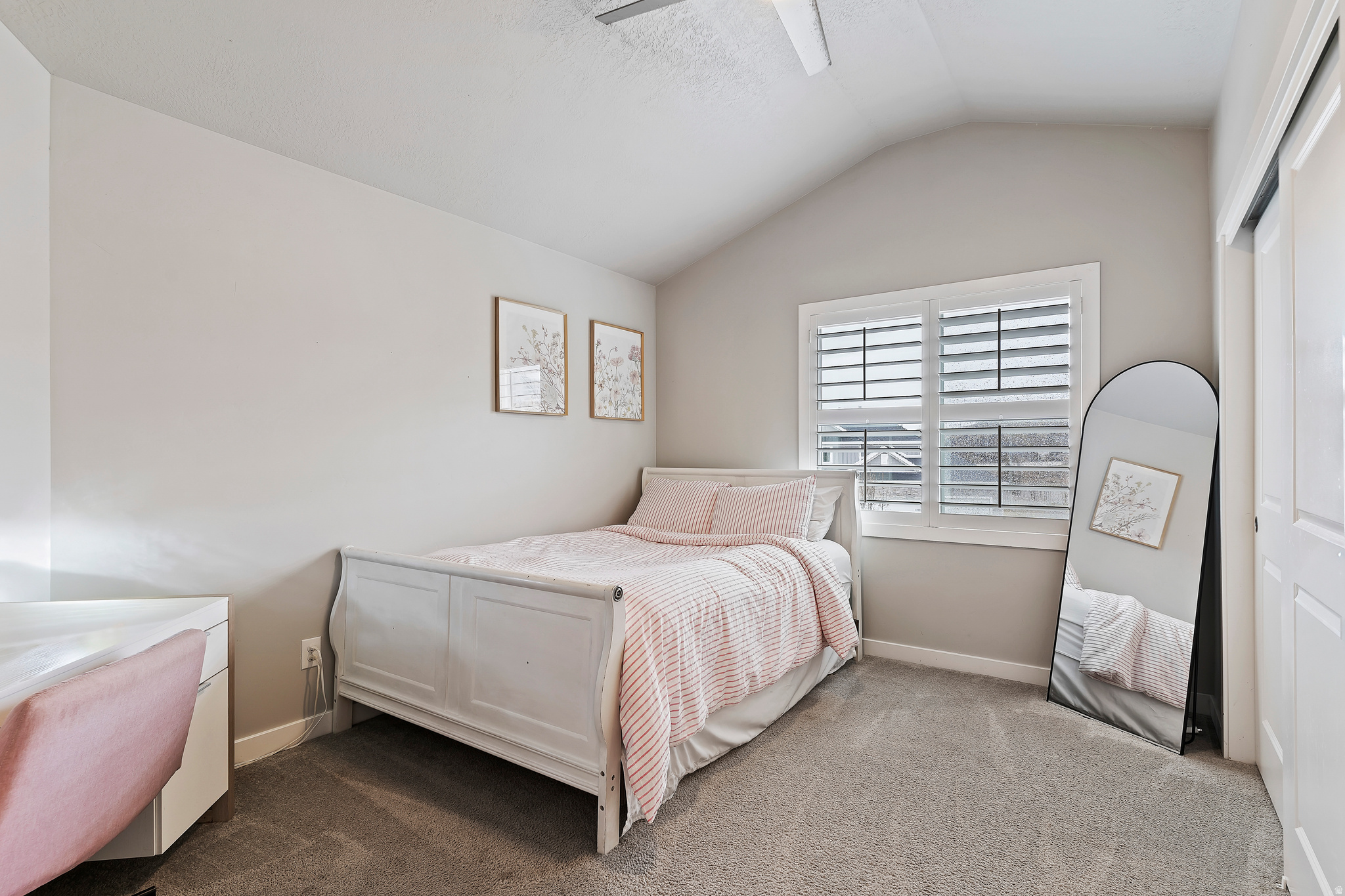 COUNTRY FIELDS 112 - Residential