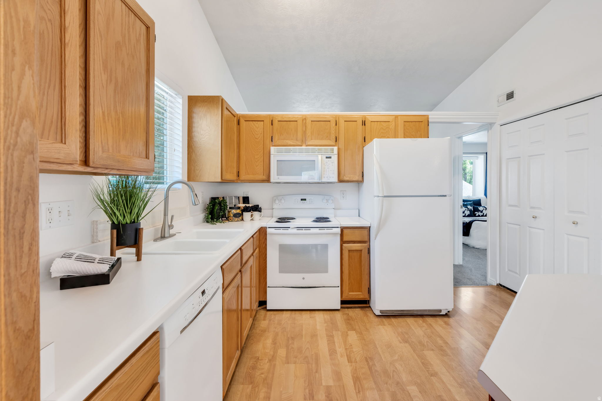 TUSCANY TOWNHOMES PHASE 3 CONDOMINIUMS - Residential
