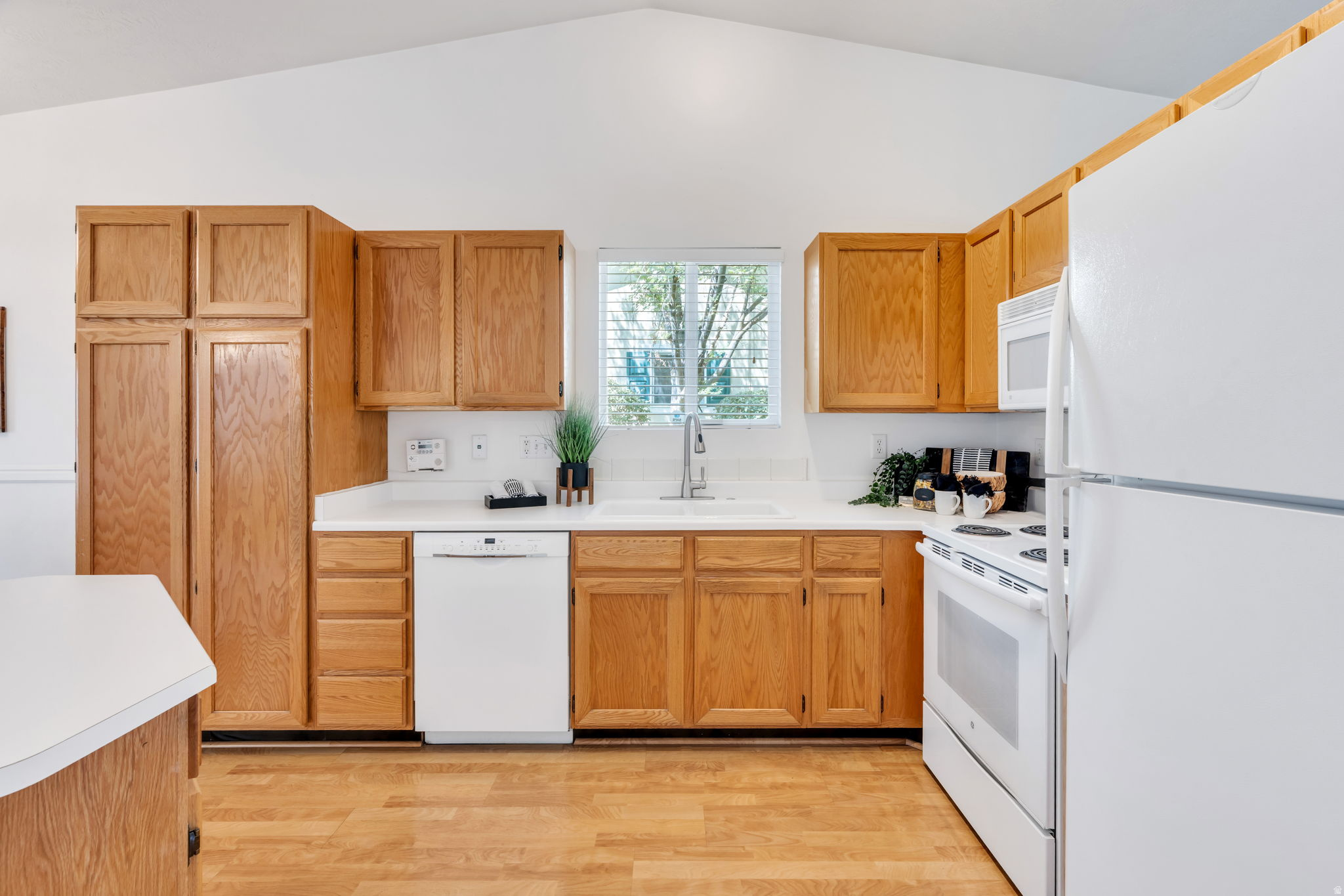 TUSCANY TOWNHOMES PHASE 3 CONDOMINIUMS - Residential