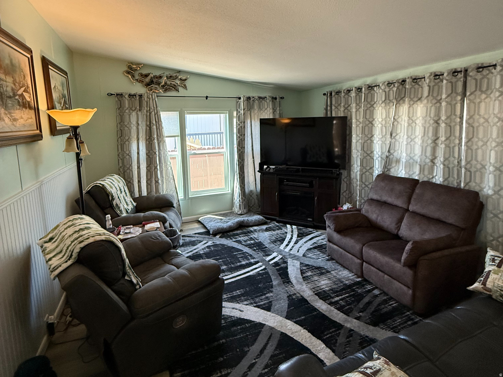 LAVA BLUFF MOBILE HOME PARK AMD - Residential