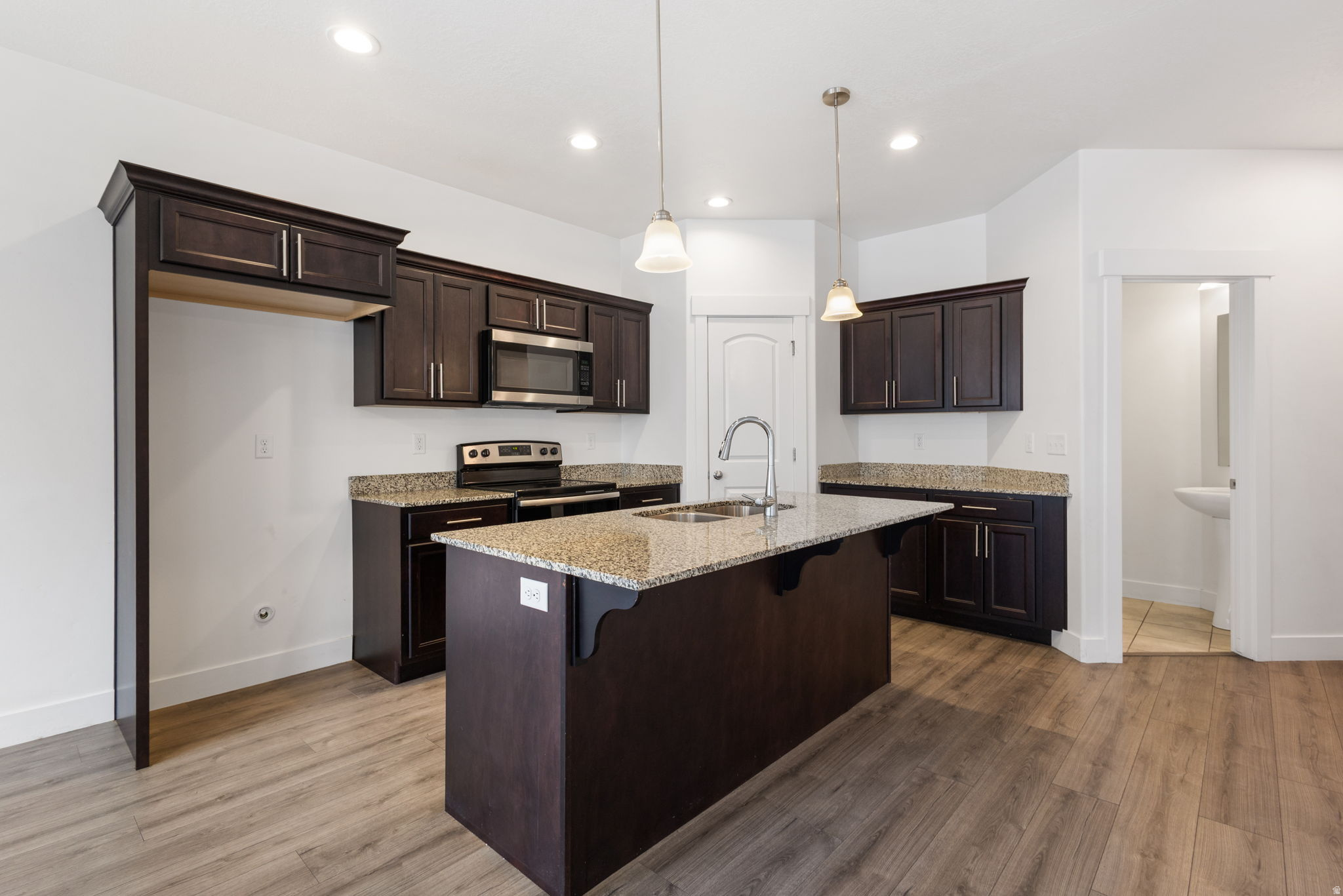 GARDNER POINT - Residential