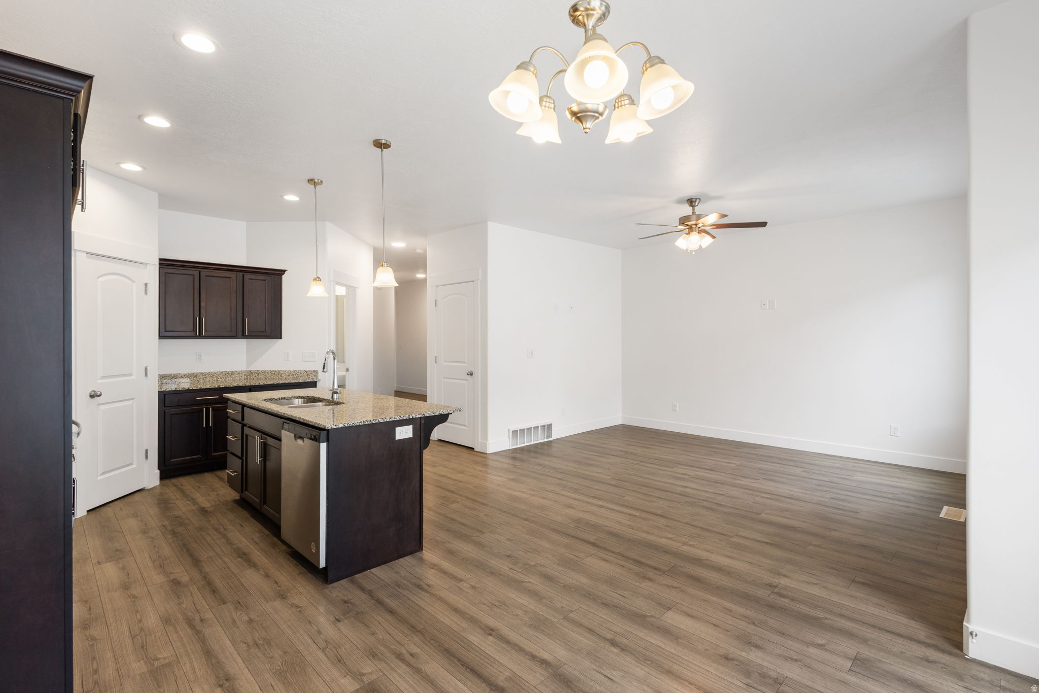 GARDNER POINT - Residential