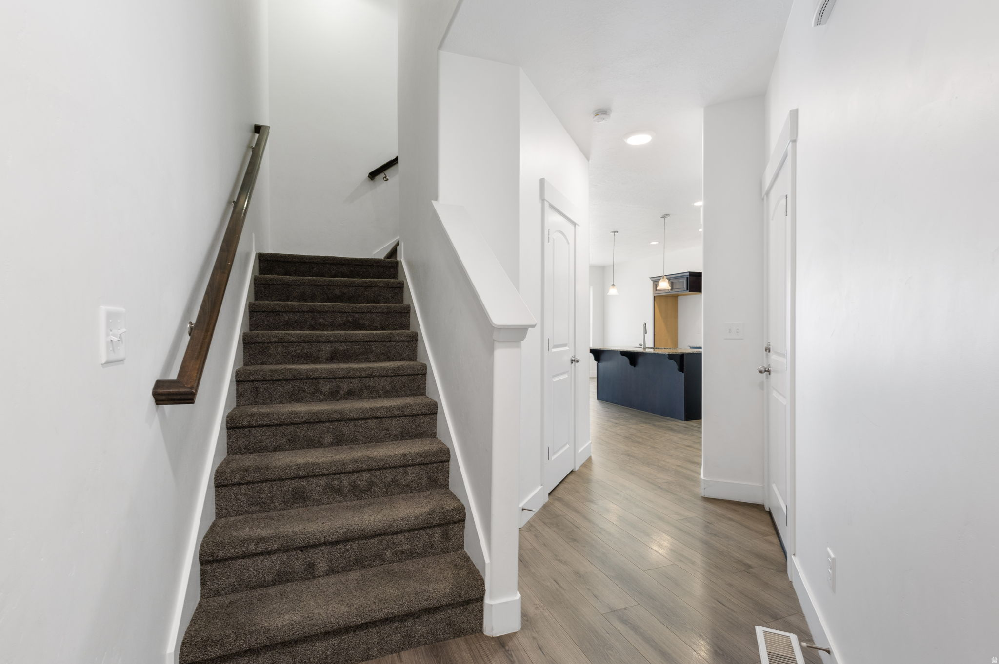 GARDNER POINT - Residential