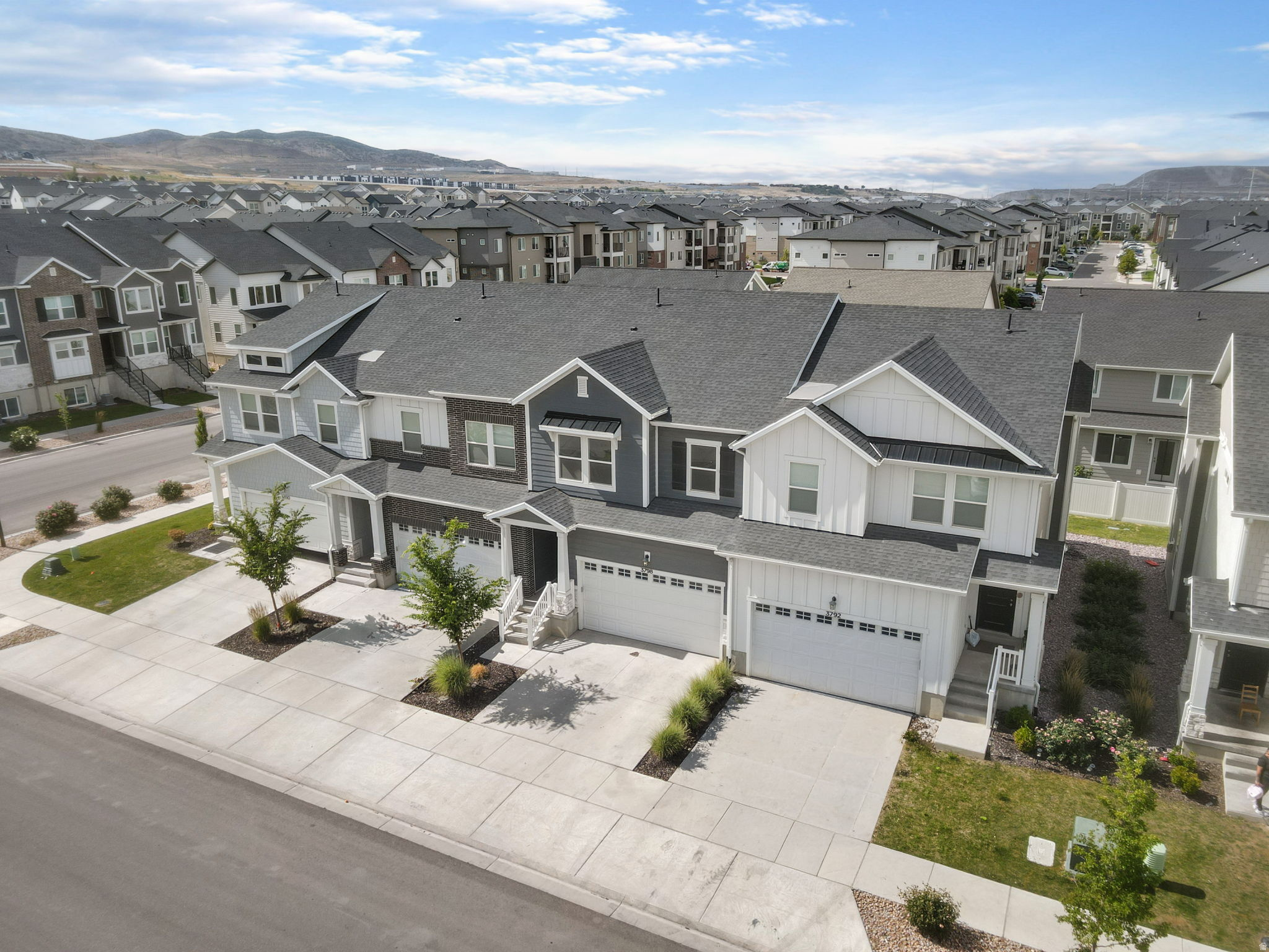 GARDNER POINT - Residential