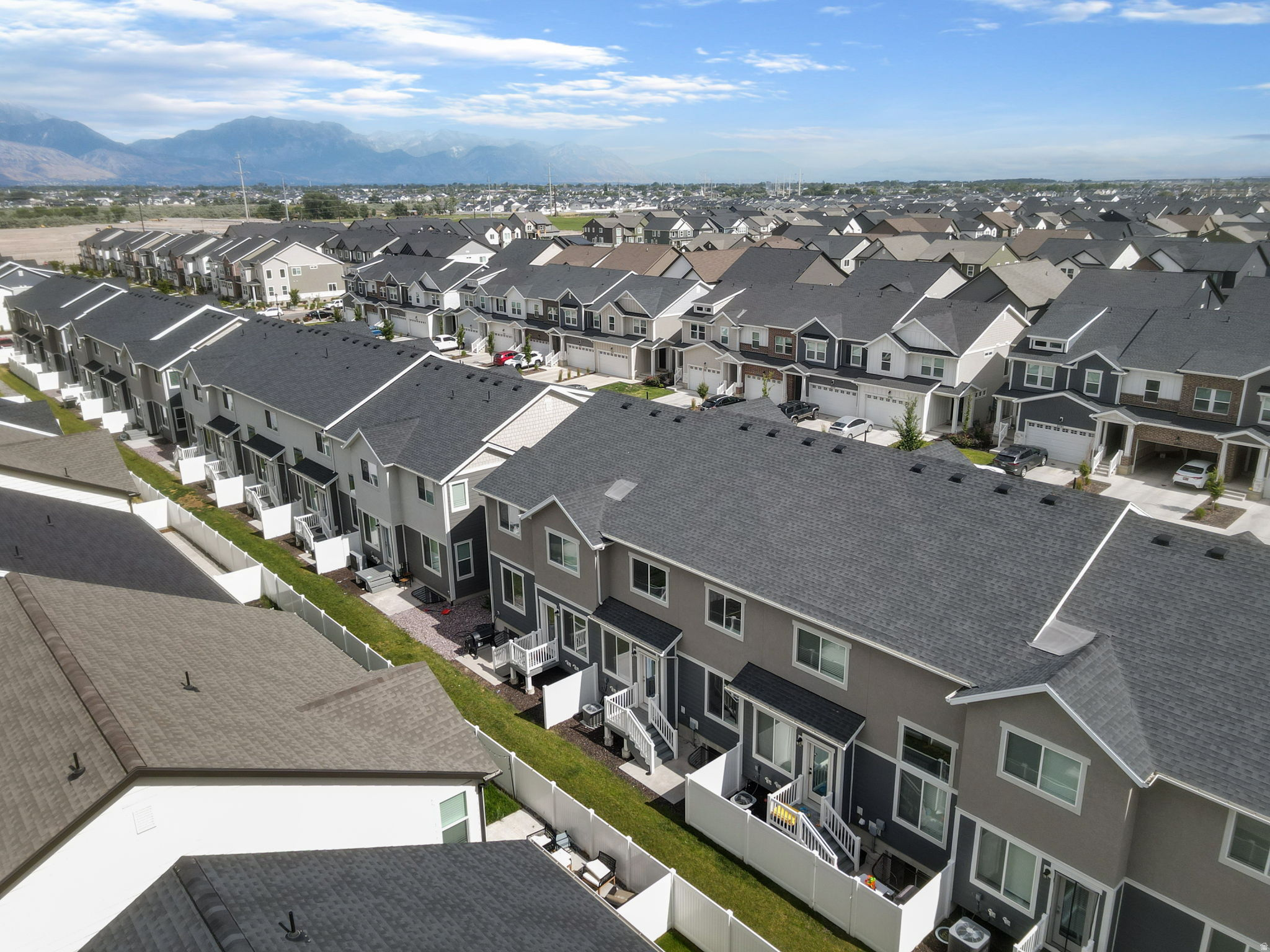 GARDNER POINT - Residential