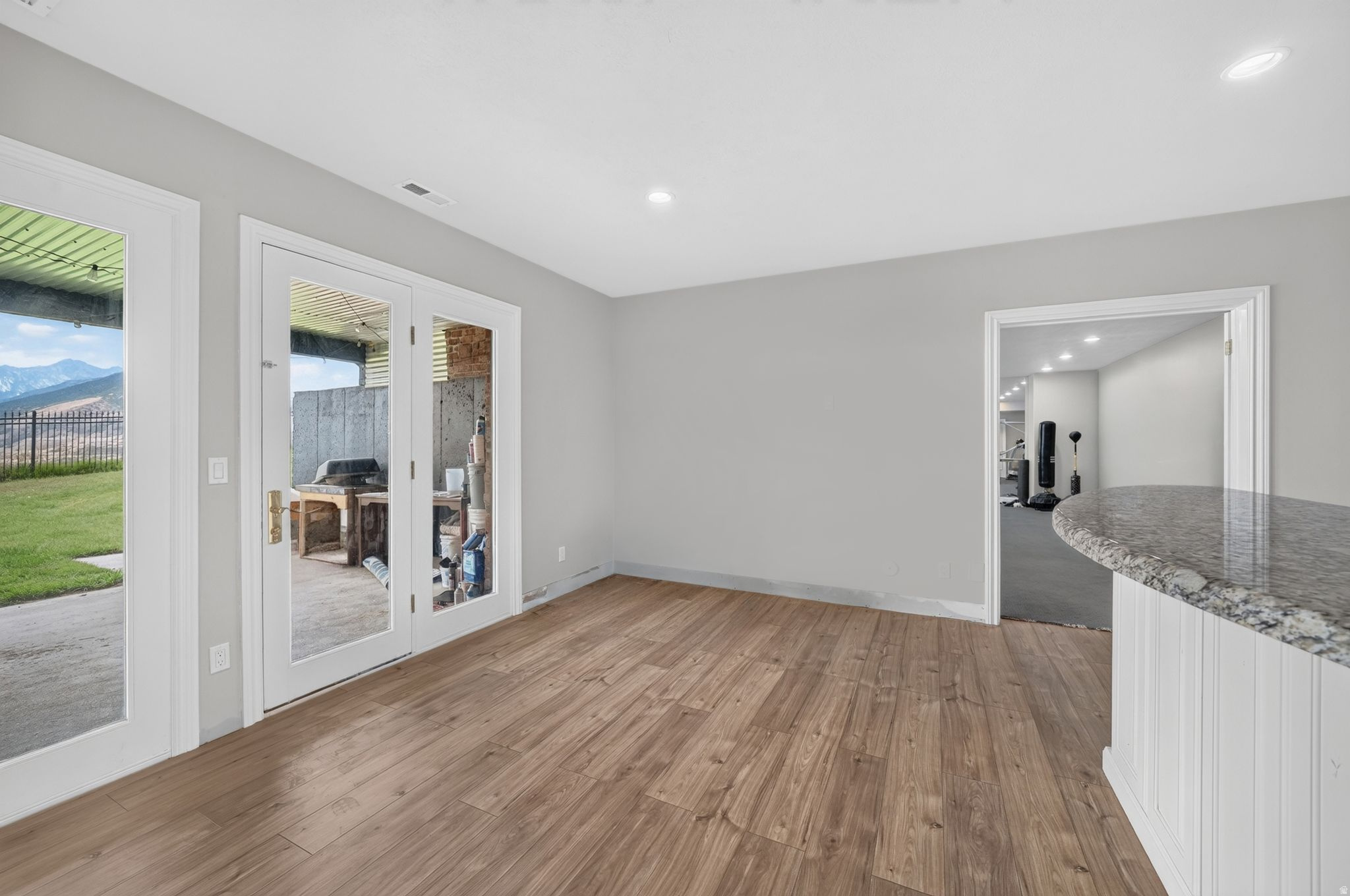 DRAPER HEIGHTS - Residential